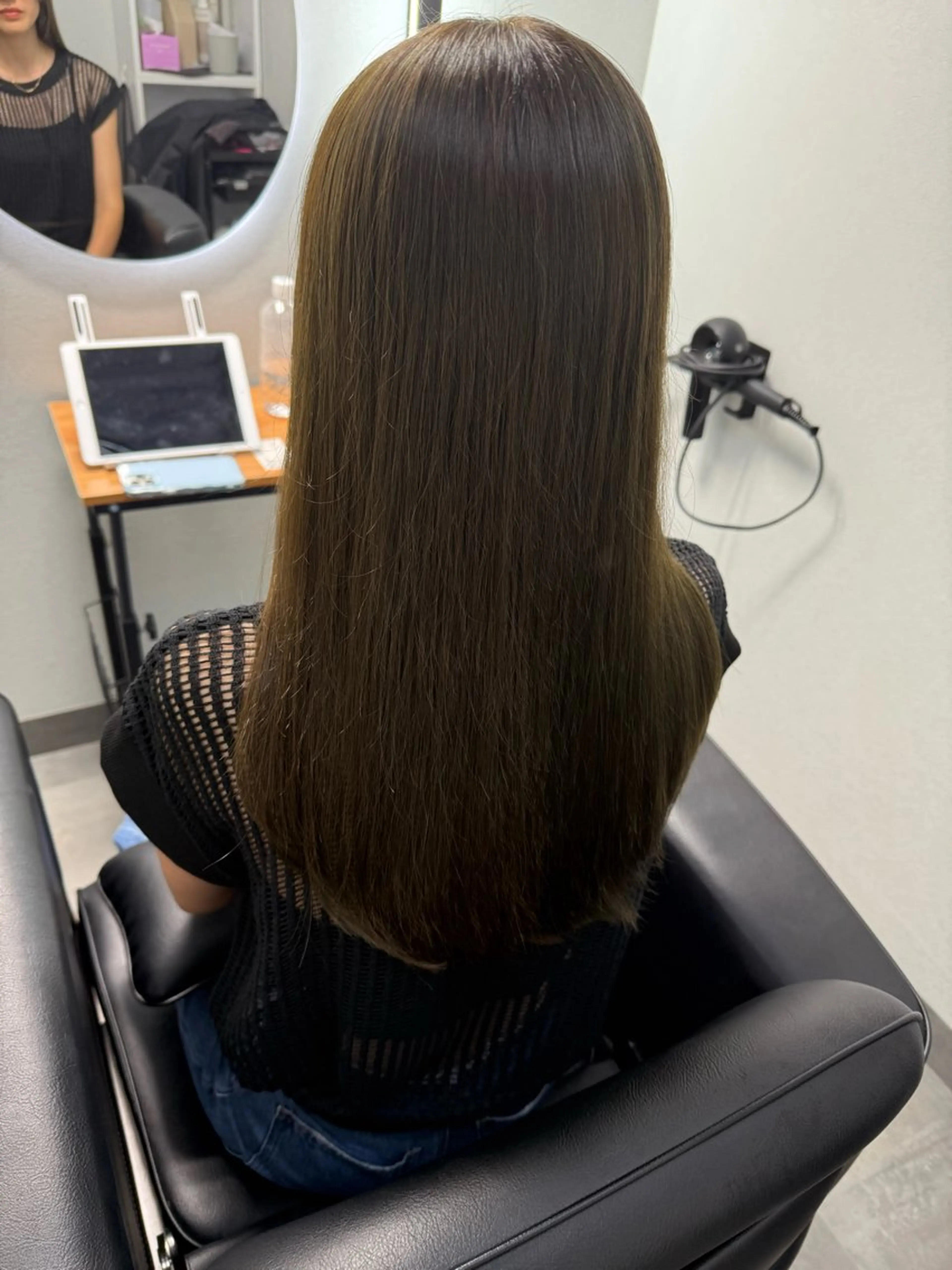 ロング カラー カット ヘアカラー トリートメント 高橋 葵のヘアスタイル