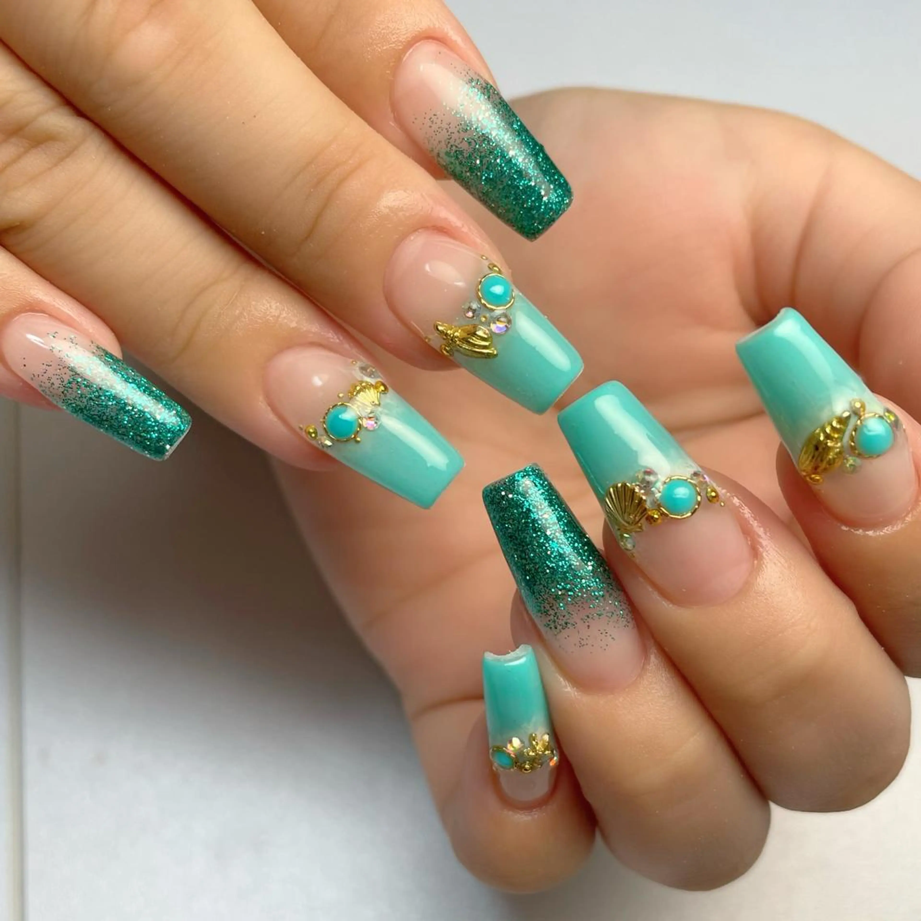 ロング ネイル 下妻市ﾈｲﾙｻﾛﾝ M_styleのネイルデザイン