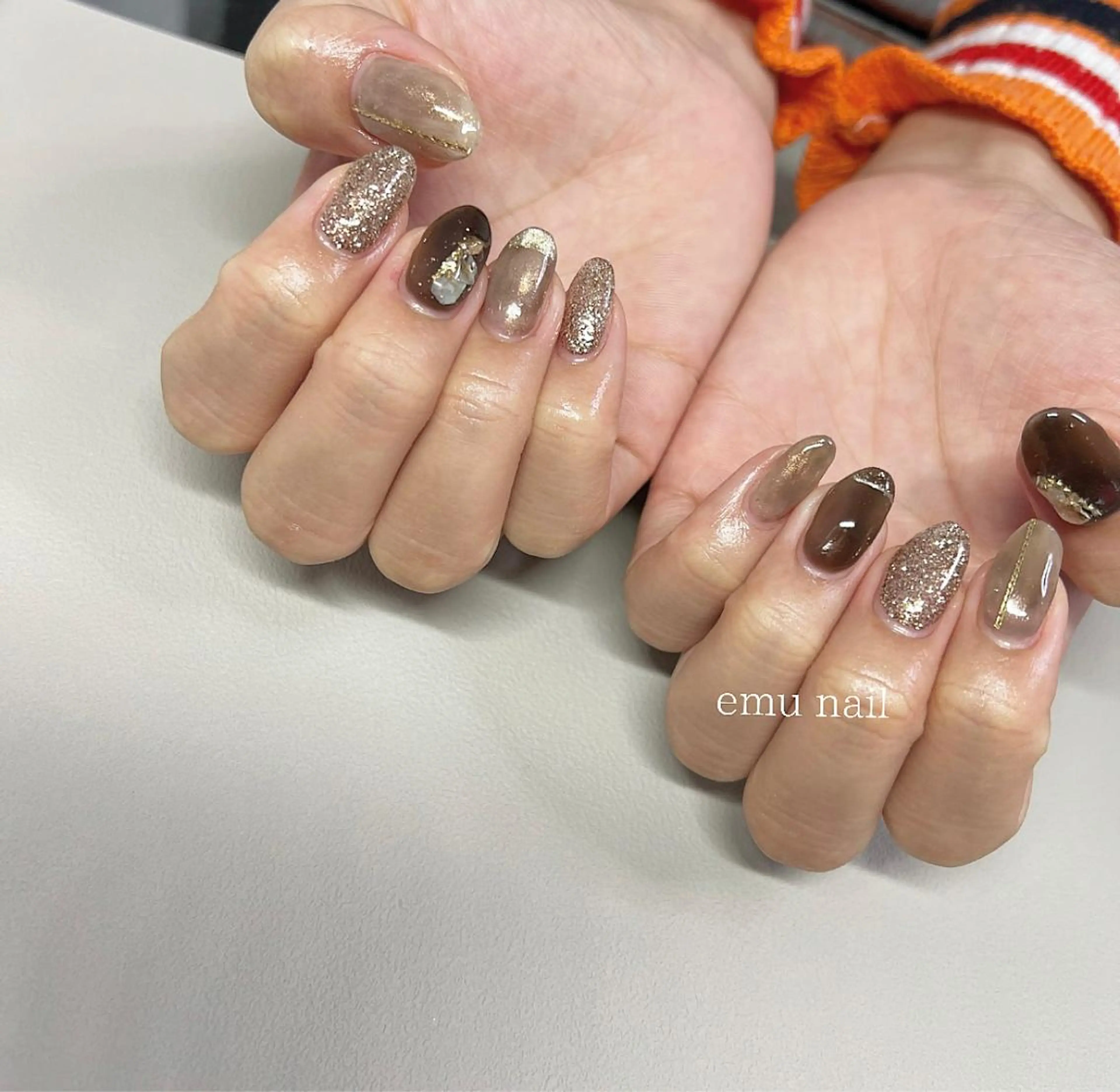 ネイル ミラーネイル emu nailのネイルデザイン