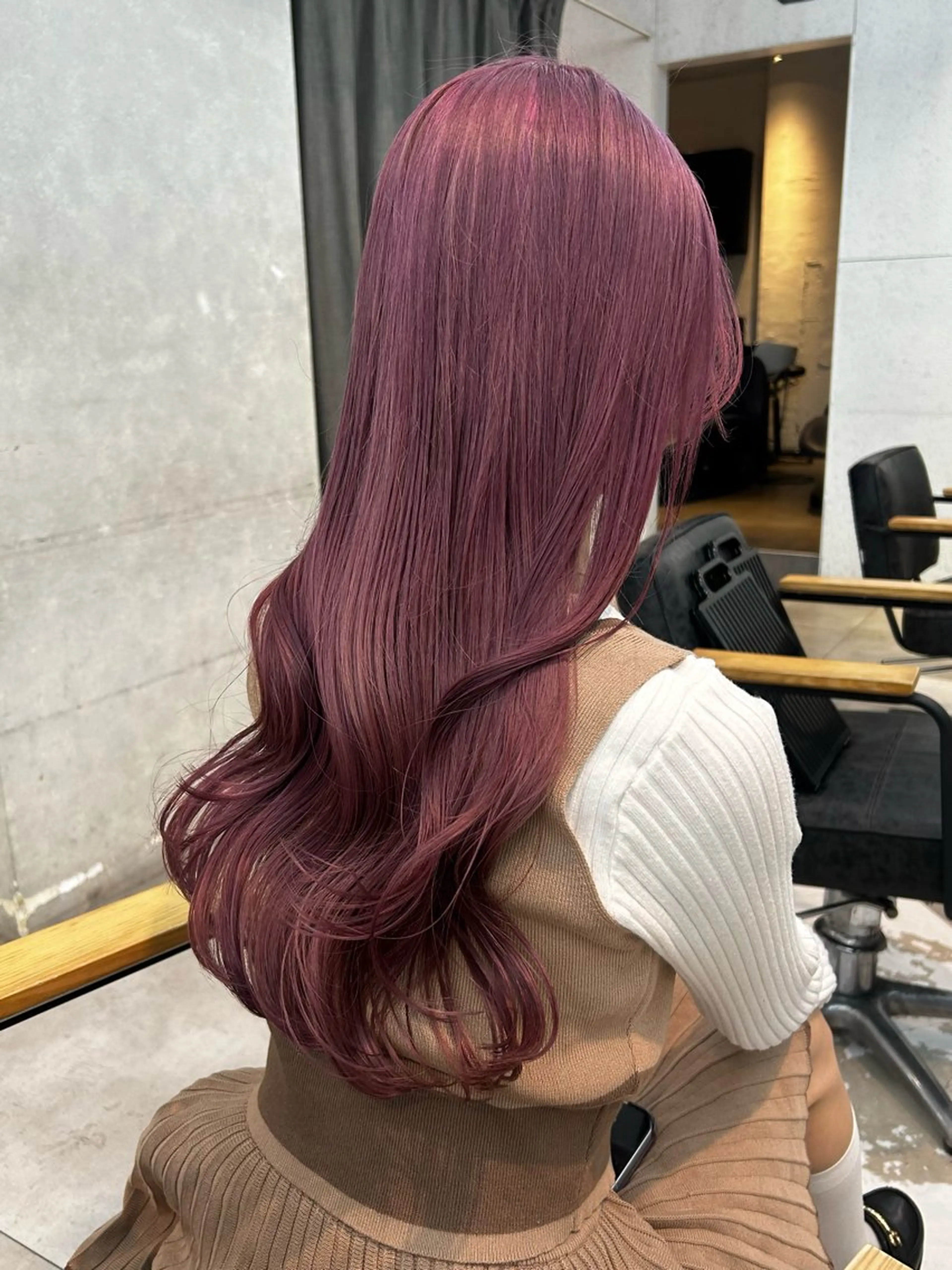 ロング カラー ヘアカラー 🌟暖色系ハイトーン 🌟AIのヘアスタイル