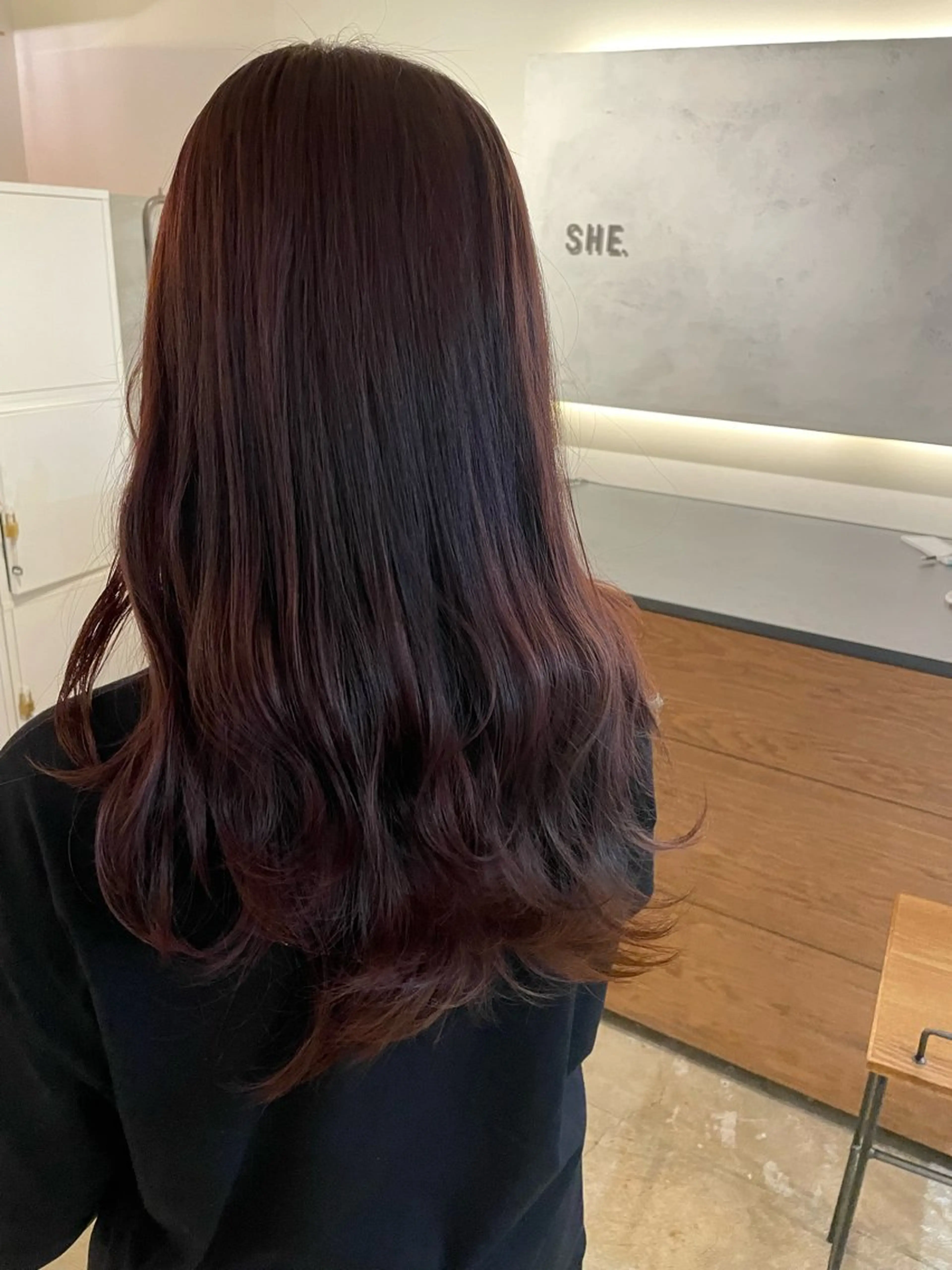 カラー ブリーチ ピンクカラー バイオレットカラー バイオレットピンク 宮原 愛果のヘアスタイル