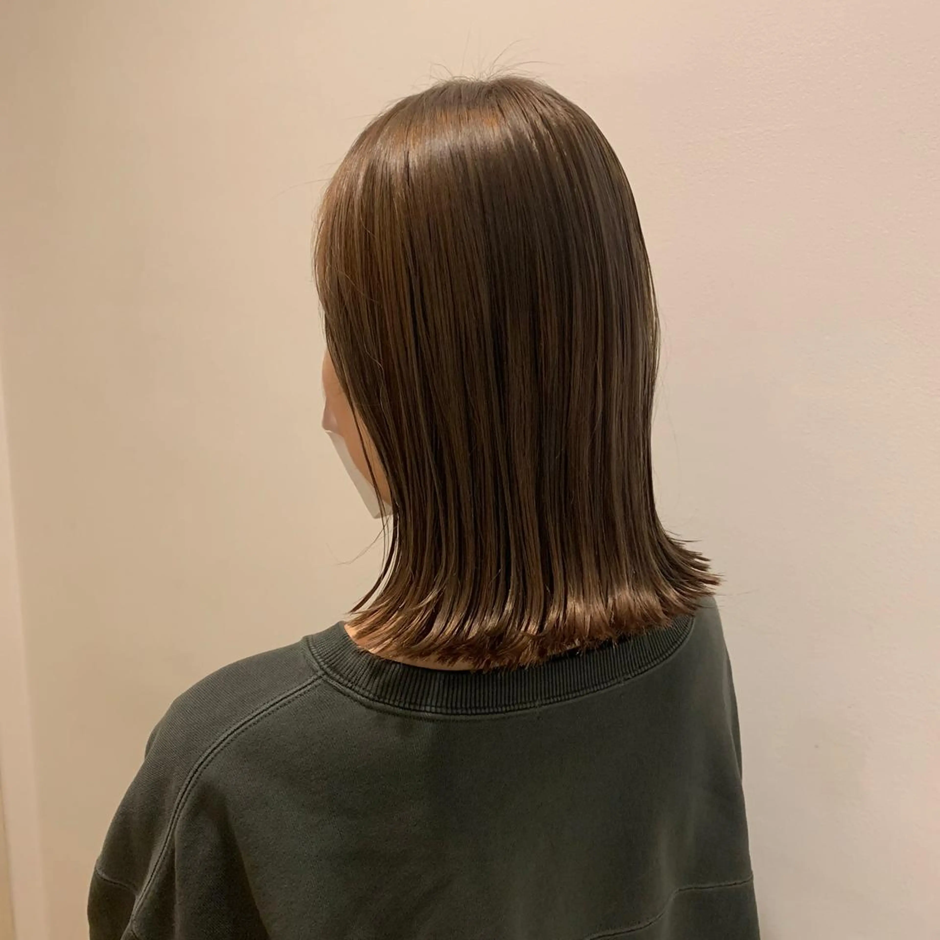 ミディアム 切りっぱなしボブ ボブ ヘアカラー Sherry/R 三川町　木村祐里奈のヘアスタイル