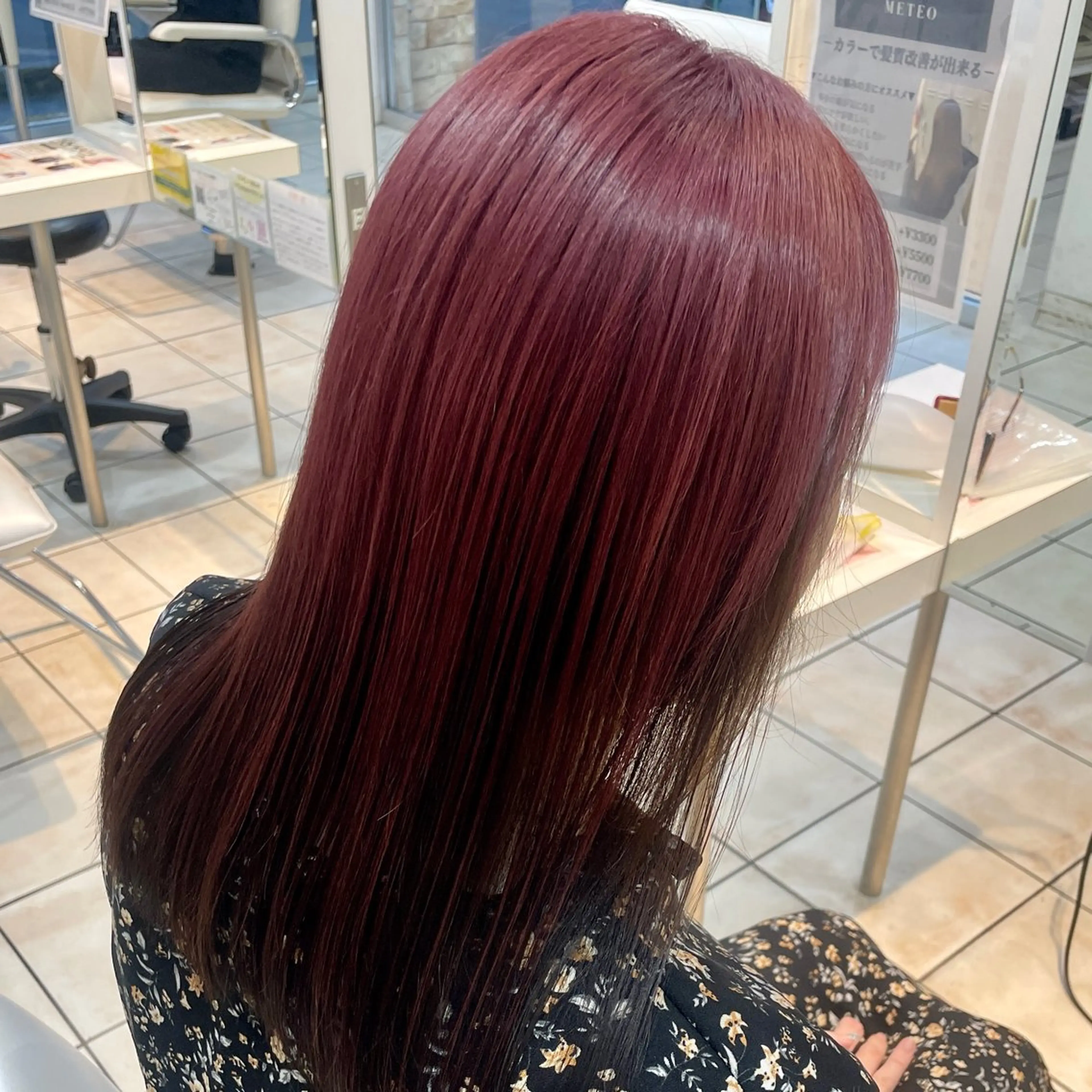 ミディアム カラー ヘアカラー ブリーチ/ヘアセット 【𝙍𝙞𝙣𝙤】のヘアスタイル