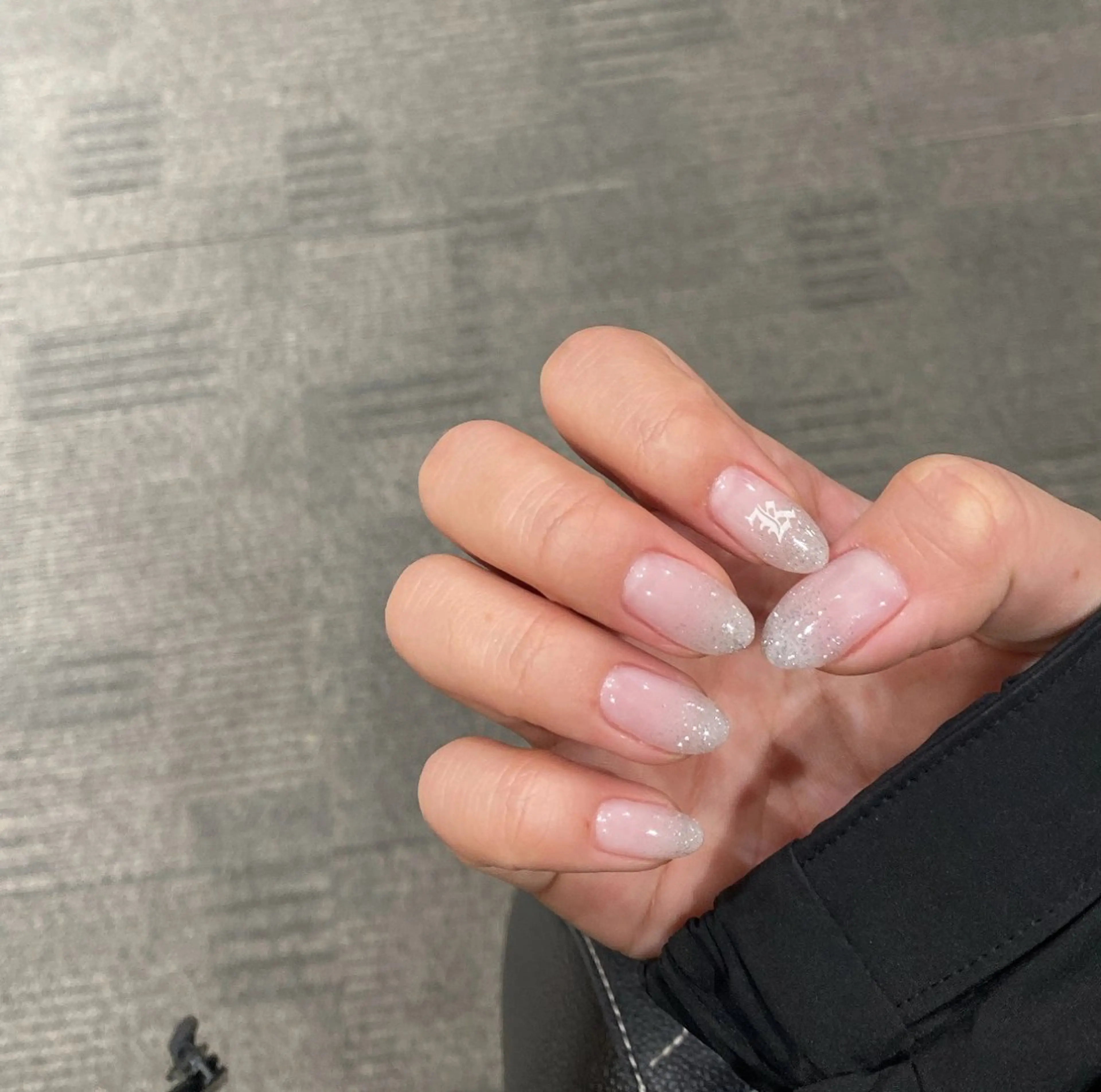 ネイル フラッシュネイル グラデーション ラメ(グリッター) ラメグラデーション ハンドネイル nail salon Hope所属・HOPE 【ホプ】のネイルデザイン