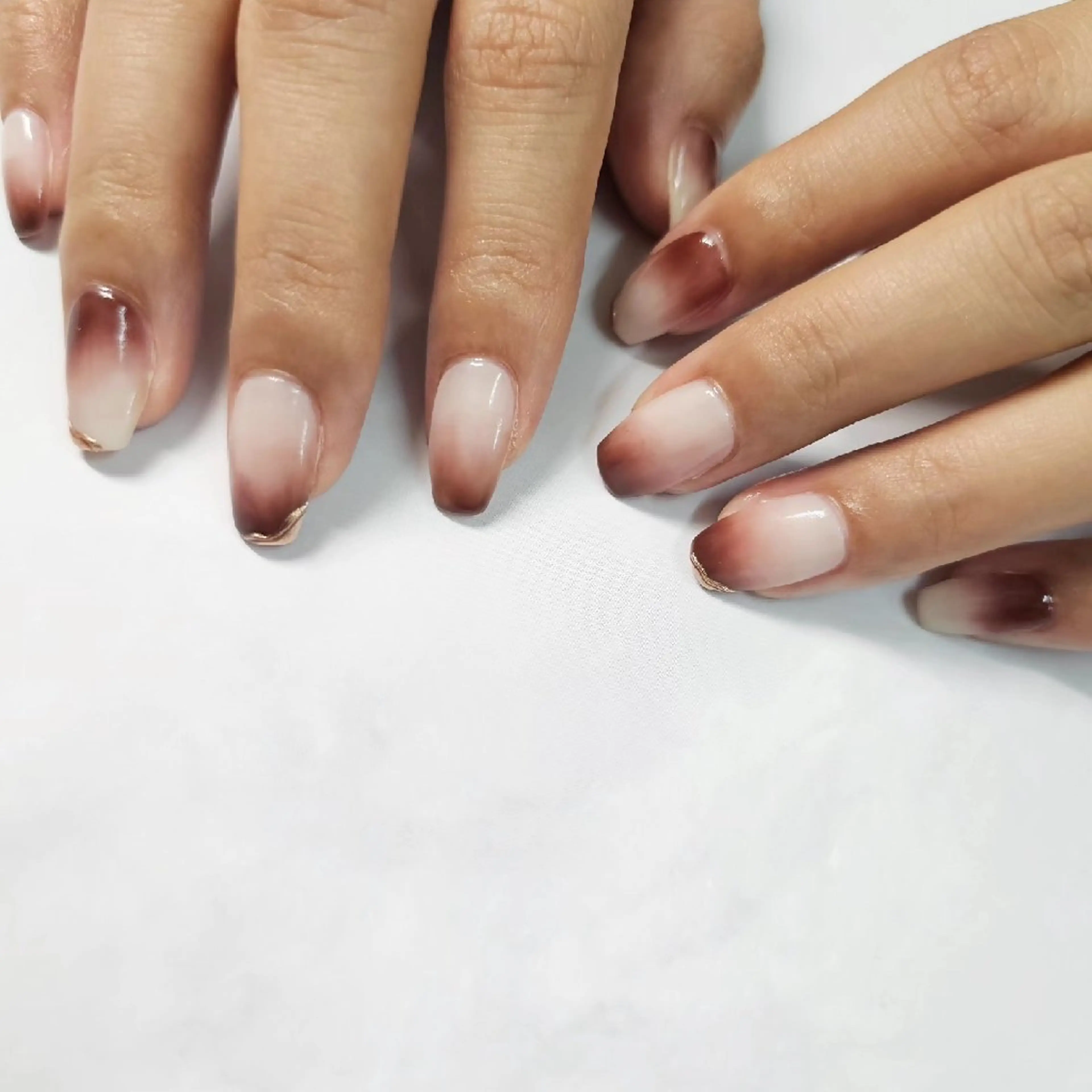 ネイル グラデーション ハンドネイル みよし市 nail salon*pomnal.co所属・Shimada Harukaのネイルデザイン