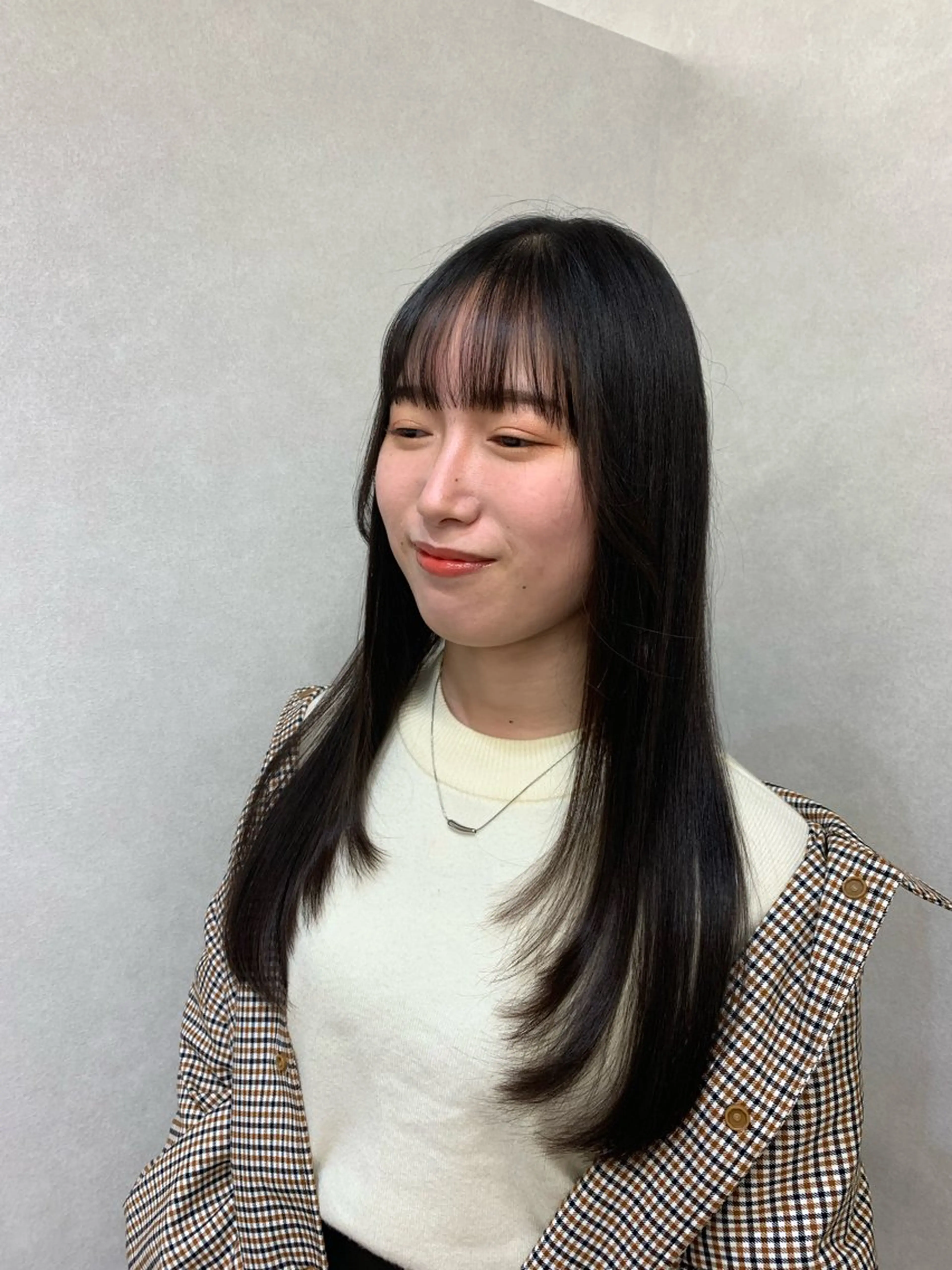 ロング レイヤーカット 福永 ちひろのヘアスタイル