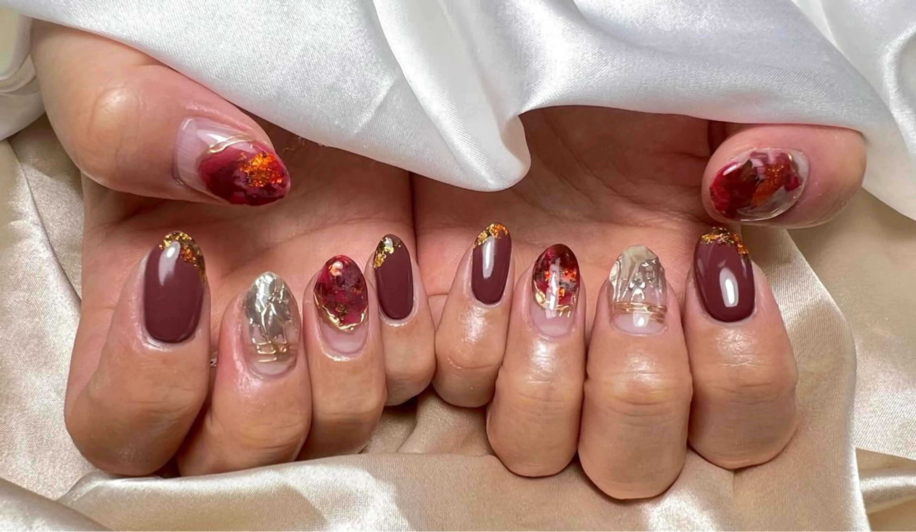 ネイル Una ☀️☀️のネイルデザイン