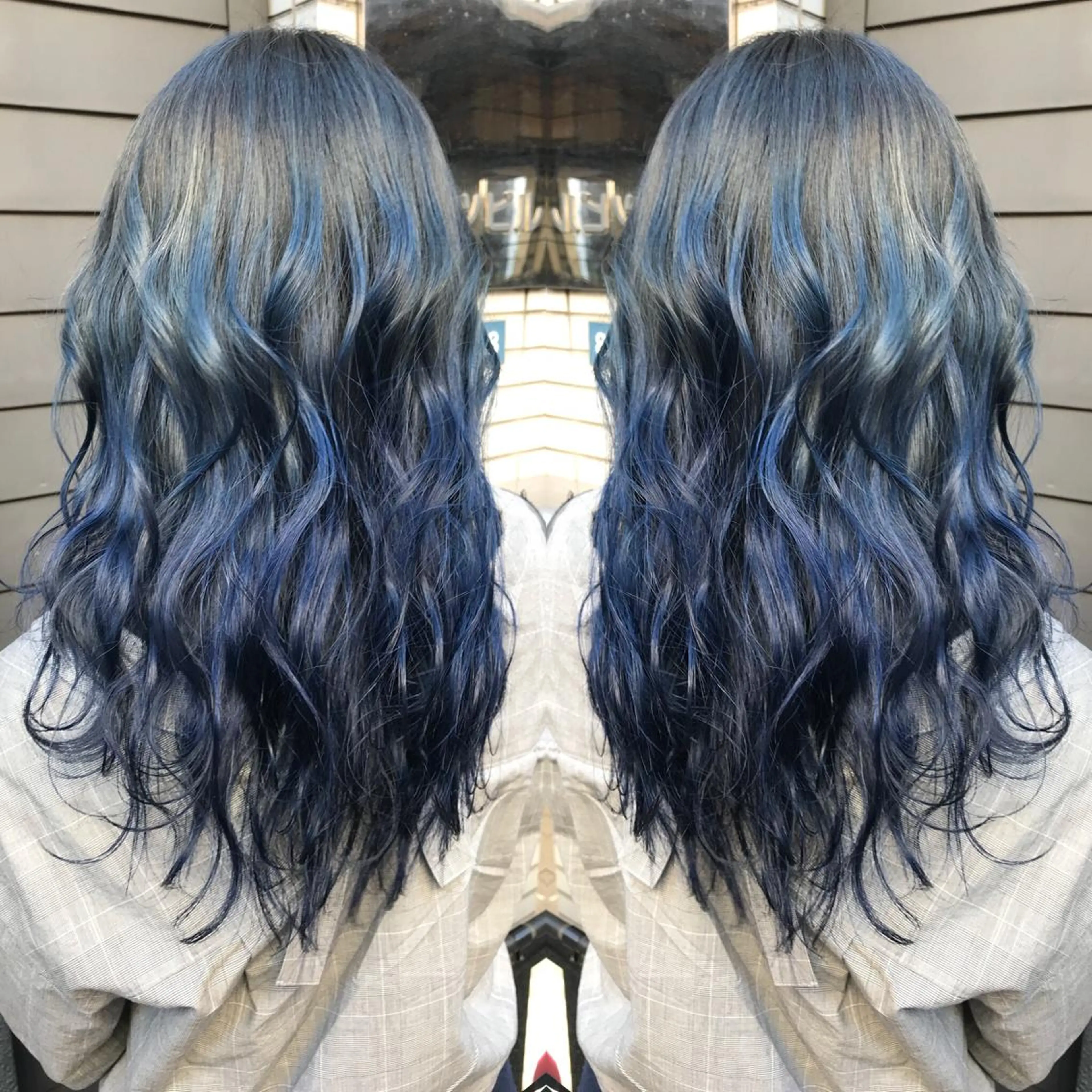 ロング カラー バレイヤージュ ブルーカラー グラデーションカラー レイヤーカット 髪質改善特化 ミサワコウキのヘアスタイル