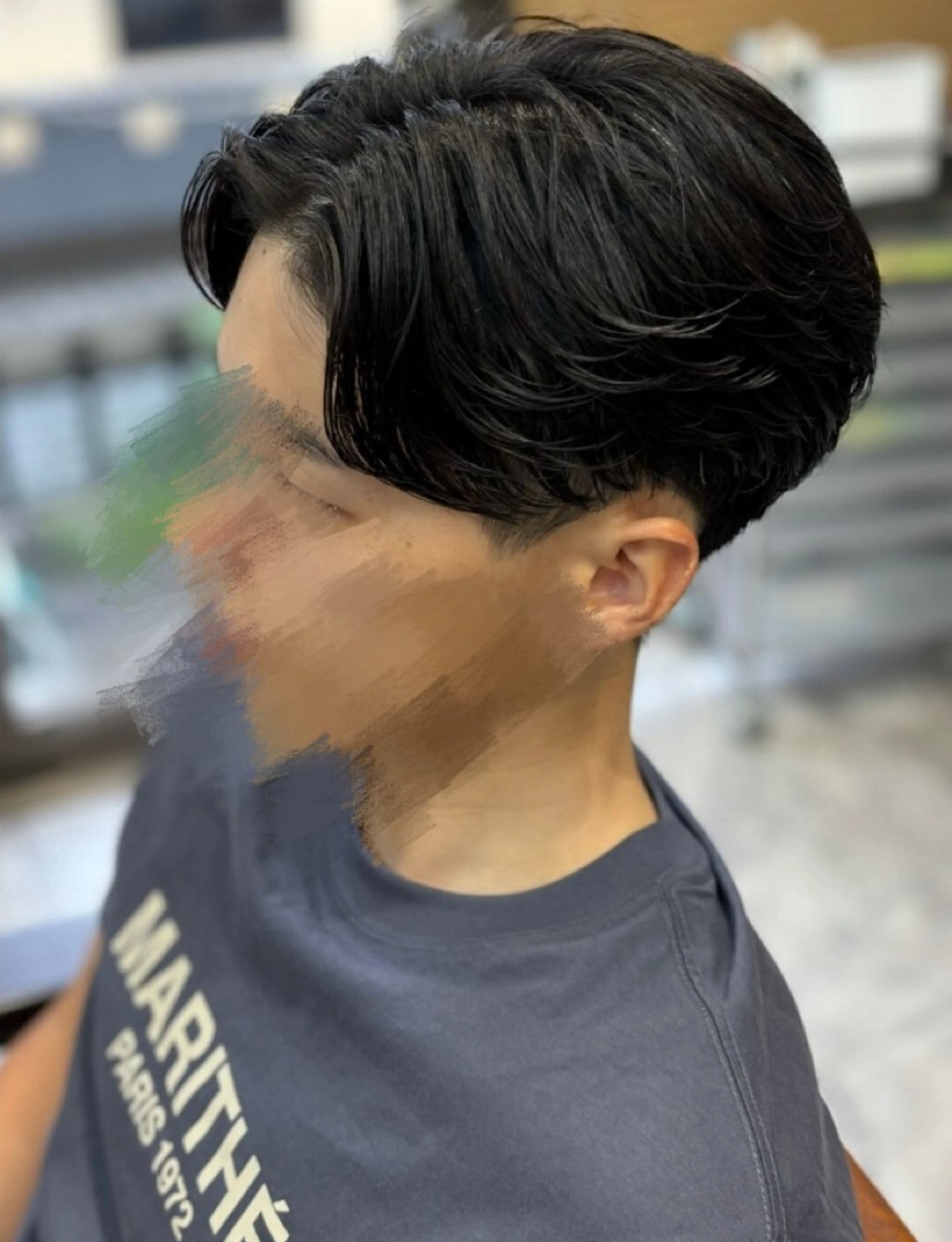 パーマ メンズ センターパート メンズパーマ ニュアンスパーマ カット パーマ HAZEL博多所属・博多美容室 𝑳𝒊𝒏𝒂🩷のヘアスタイル
