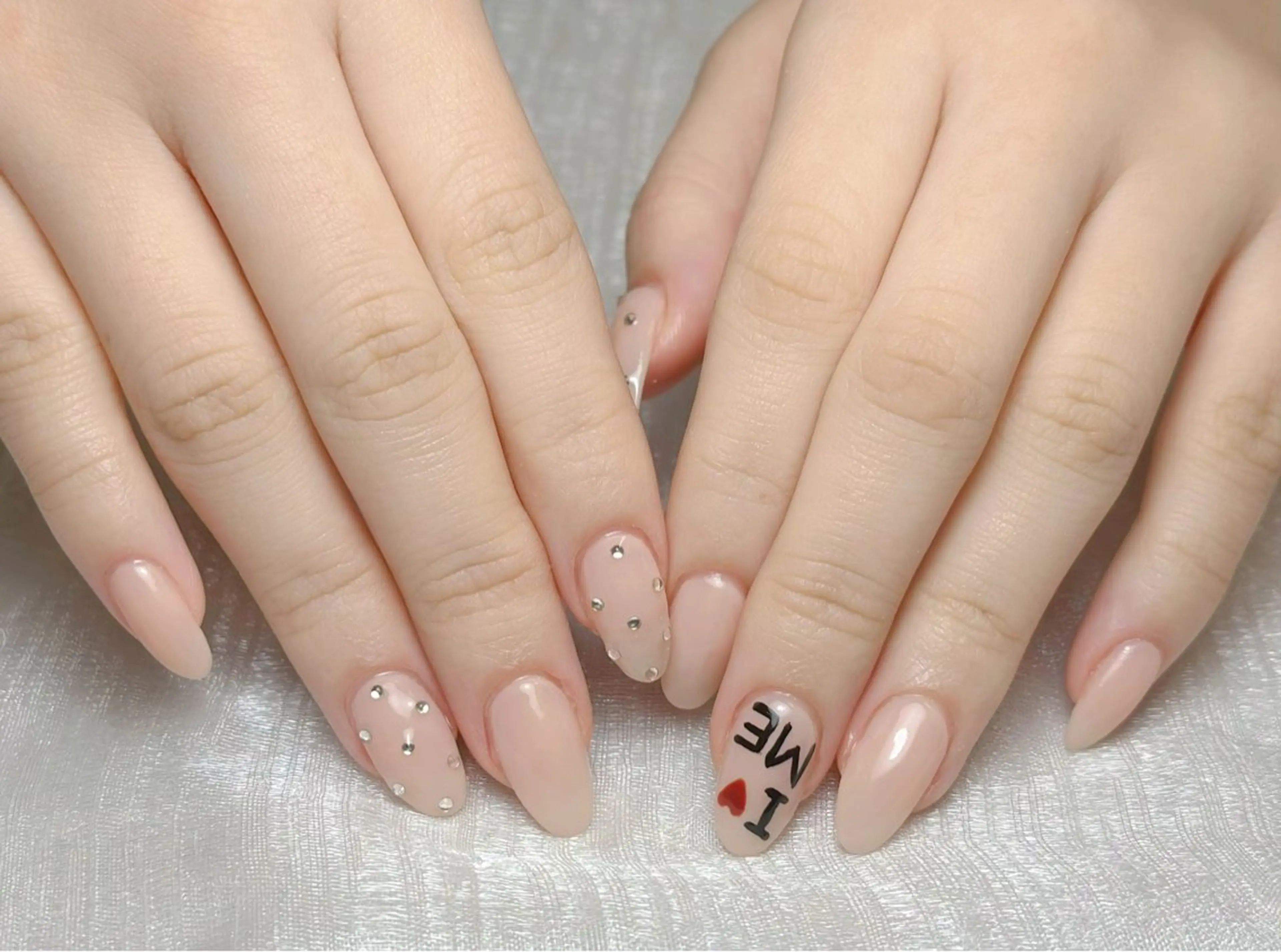 ネイル ハンドネイル ハンドケア Ann- NailQueensのネイルデザイン