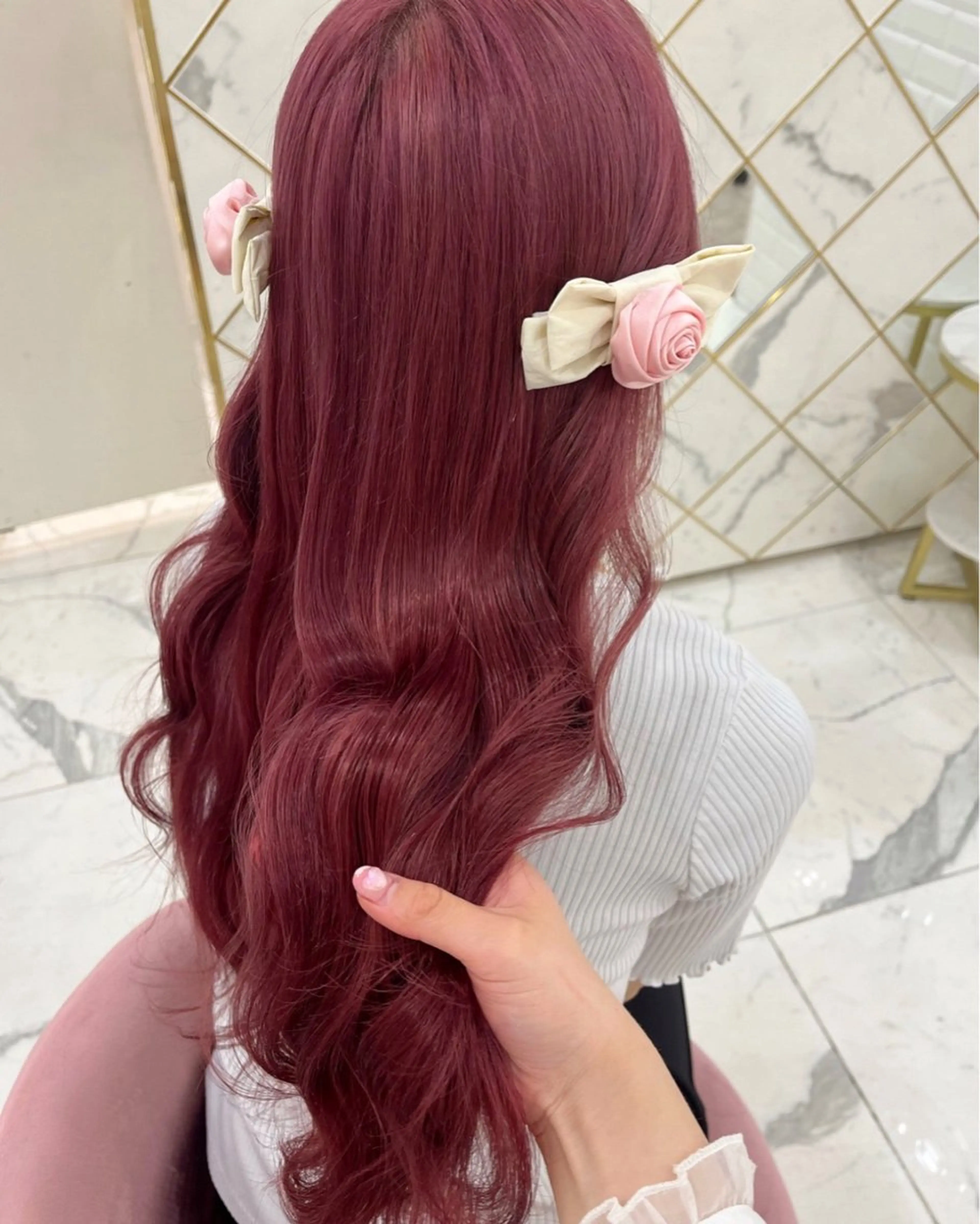 ロング カラー ピンクカラー Tinker Lip  ティンカーリップ所属・小林 愛華のヘアスタイル