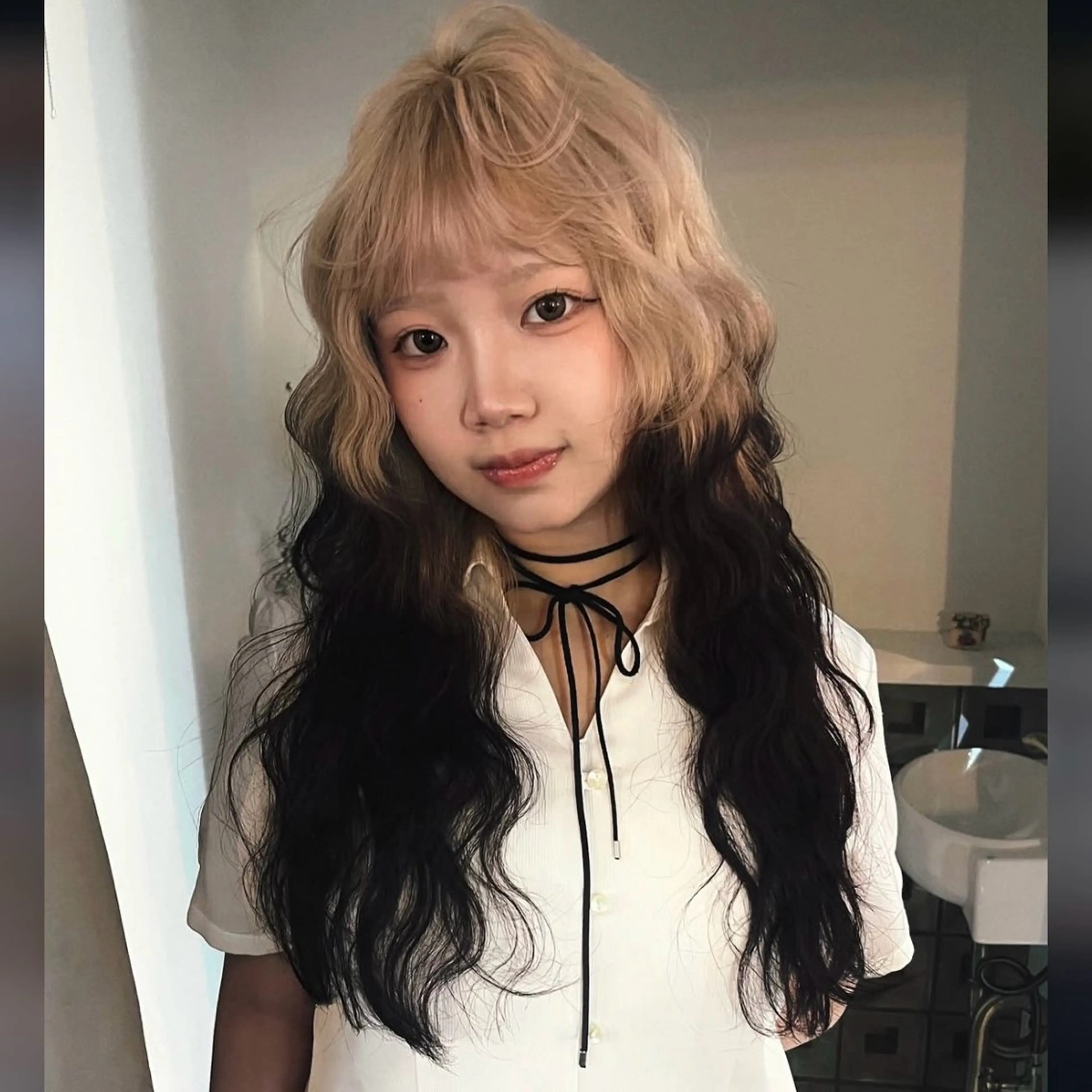 ブリーチリタッチ⭐︎＋ルーツカラー🎹•*¨*•.¸¸♬︎ +うる艶トリートメントの写真