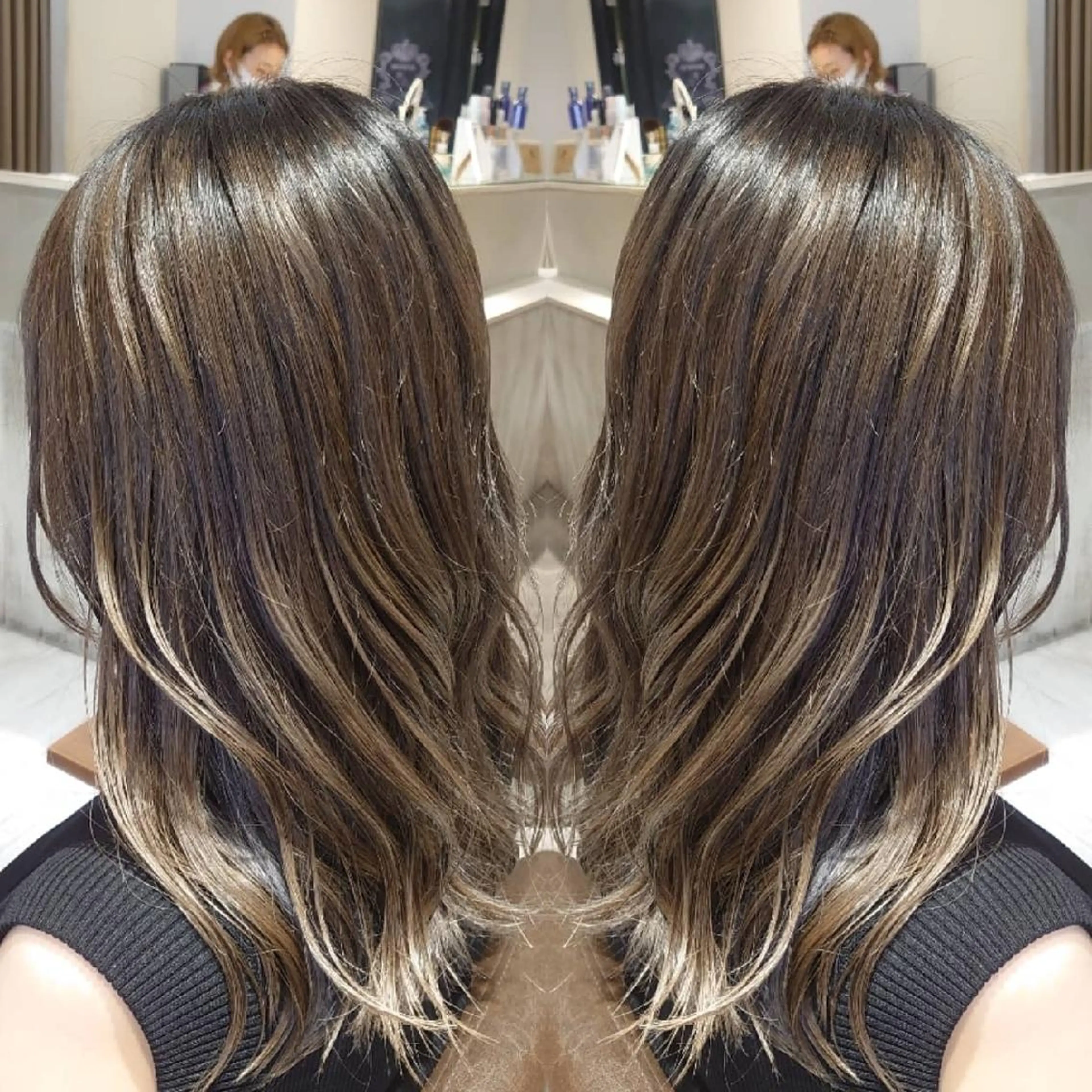 セミロング カラー ブリーチ 透明感カラー ダークグレー ダークグレージュ グレージュ E Komo hair所属・Wow❕E Komo hair 永井一輝のヘアスタイル