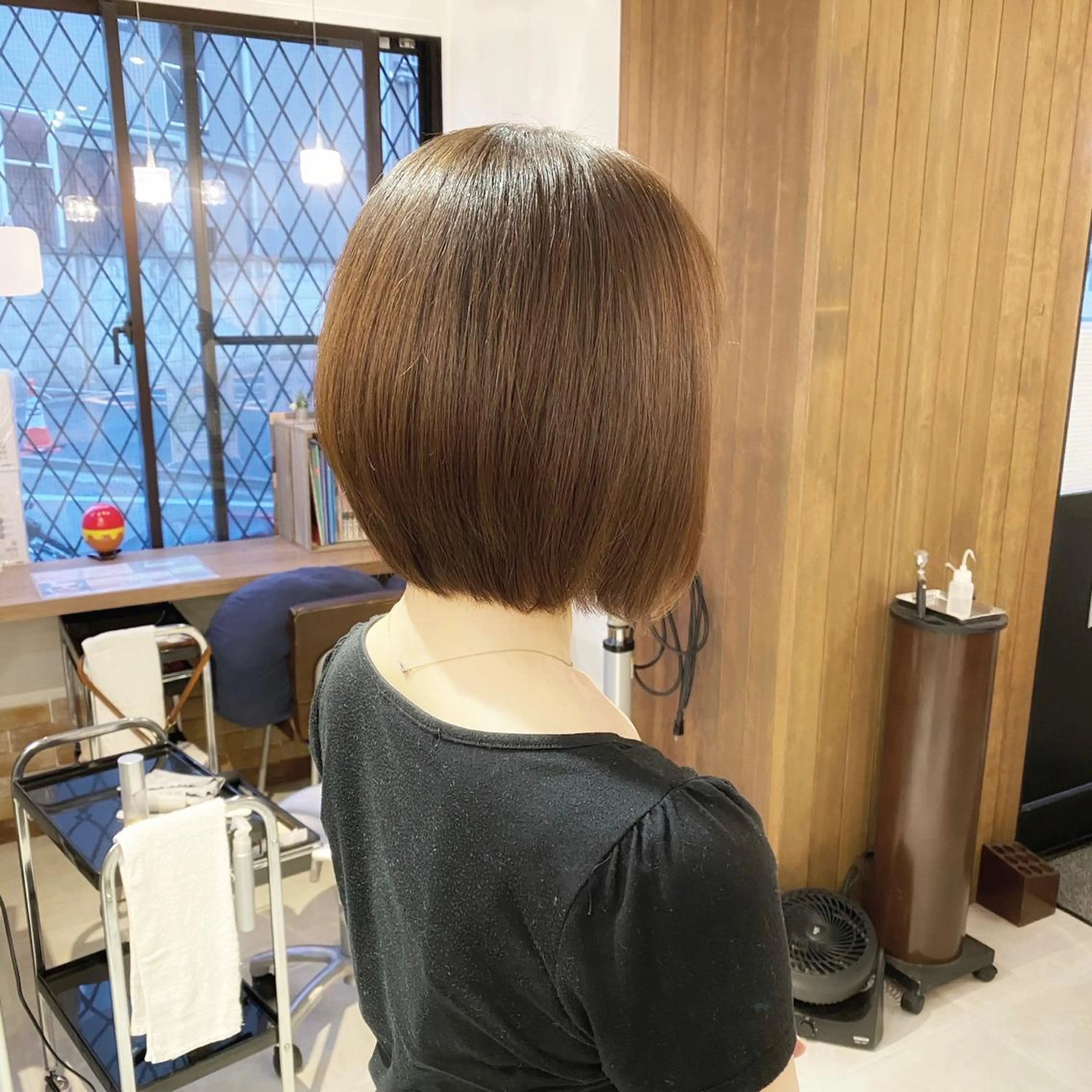ショート ボブ 髪質改善 トリートメント 酸熱トリートメント ASILE（アジール）所属・髪質改善講師 安東駿介のヘアスタイル