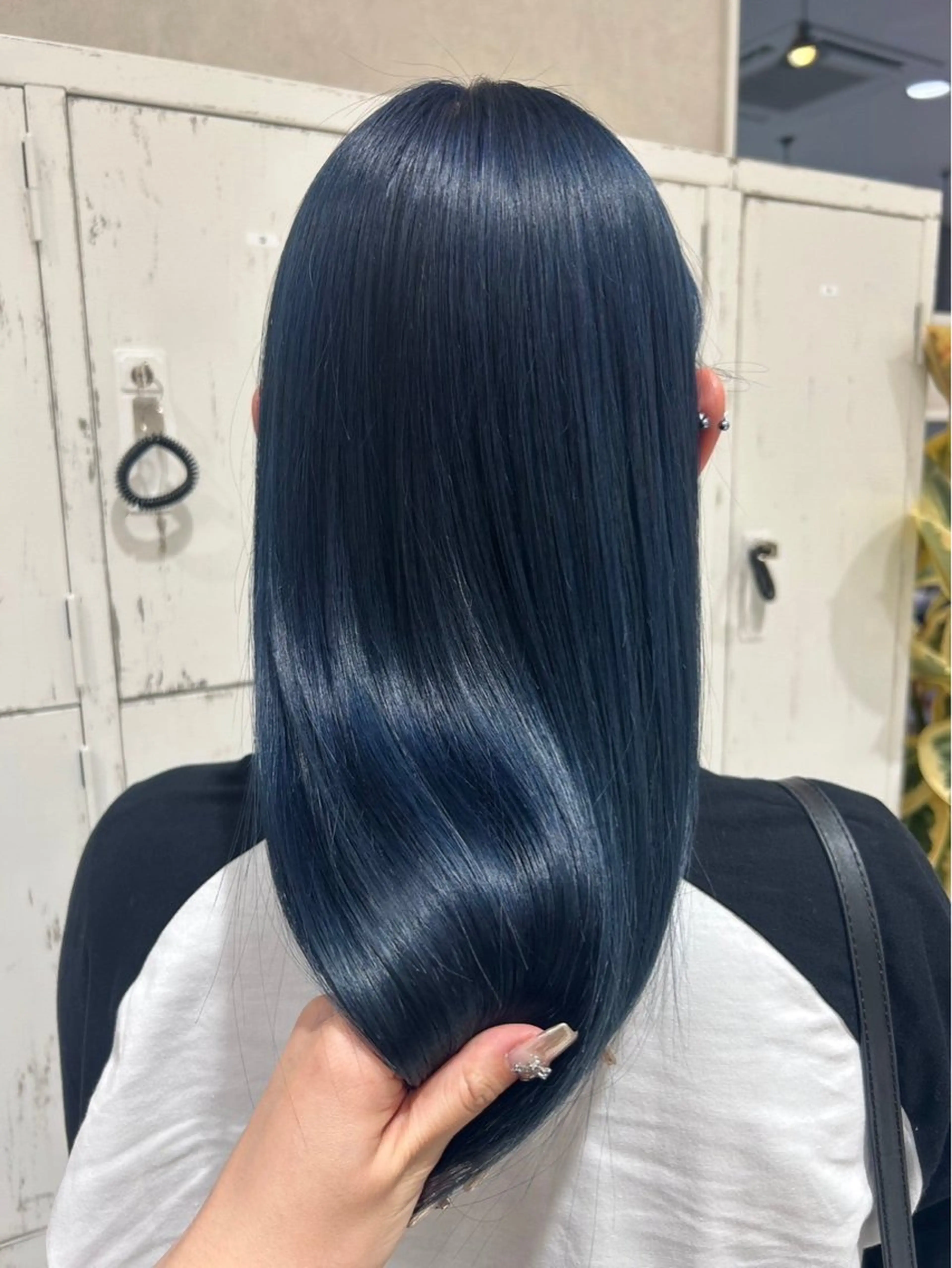 ロング カラー ブリーチ 髪質改善 トリートメント emusalon前橋川原店所属・松井 悠希のヘアスタイル