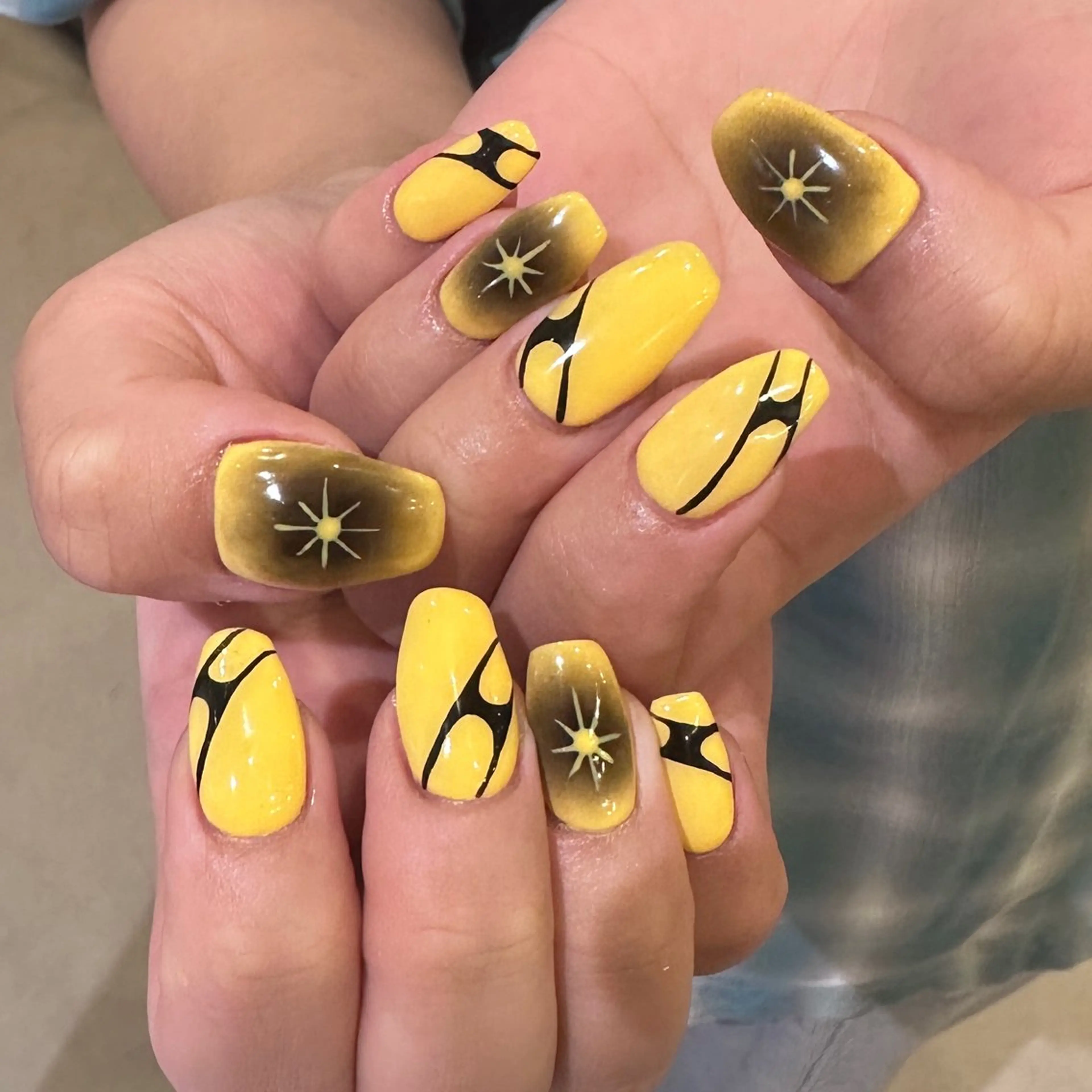 ネイル ハンドネイル 👽個性派ネイル🎀 komachiのネイルデザイン