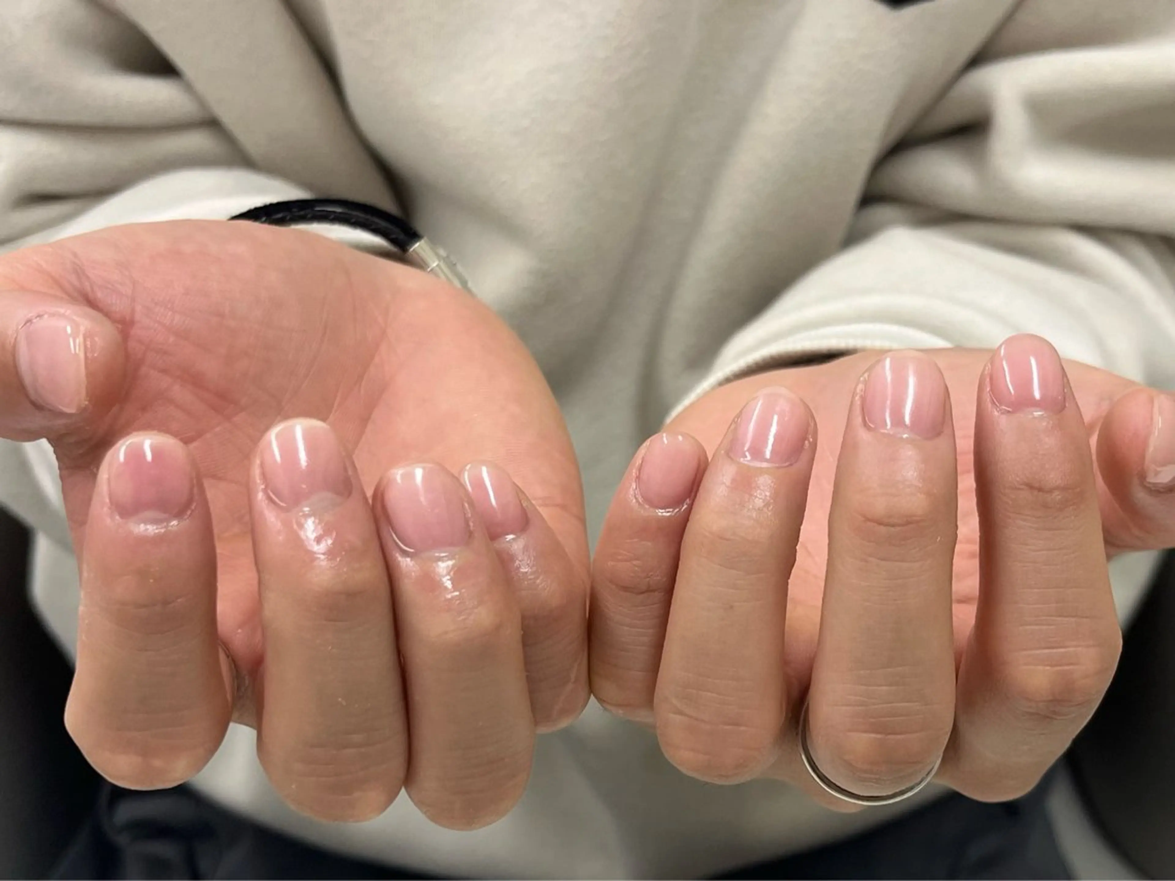 ショート ハンドネイル フットネイル ハンドケア flora所属・NAILS Soraのネイルデザイン