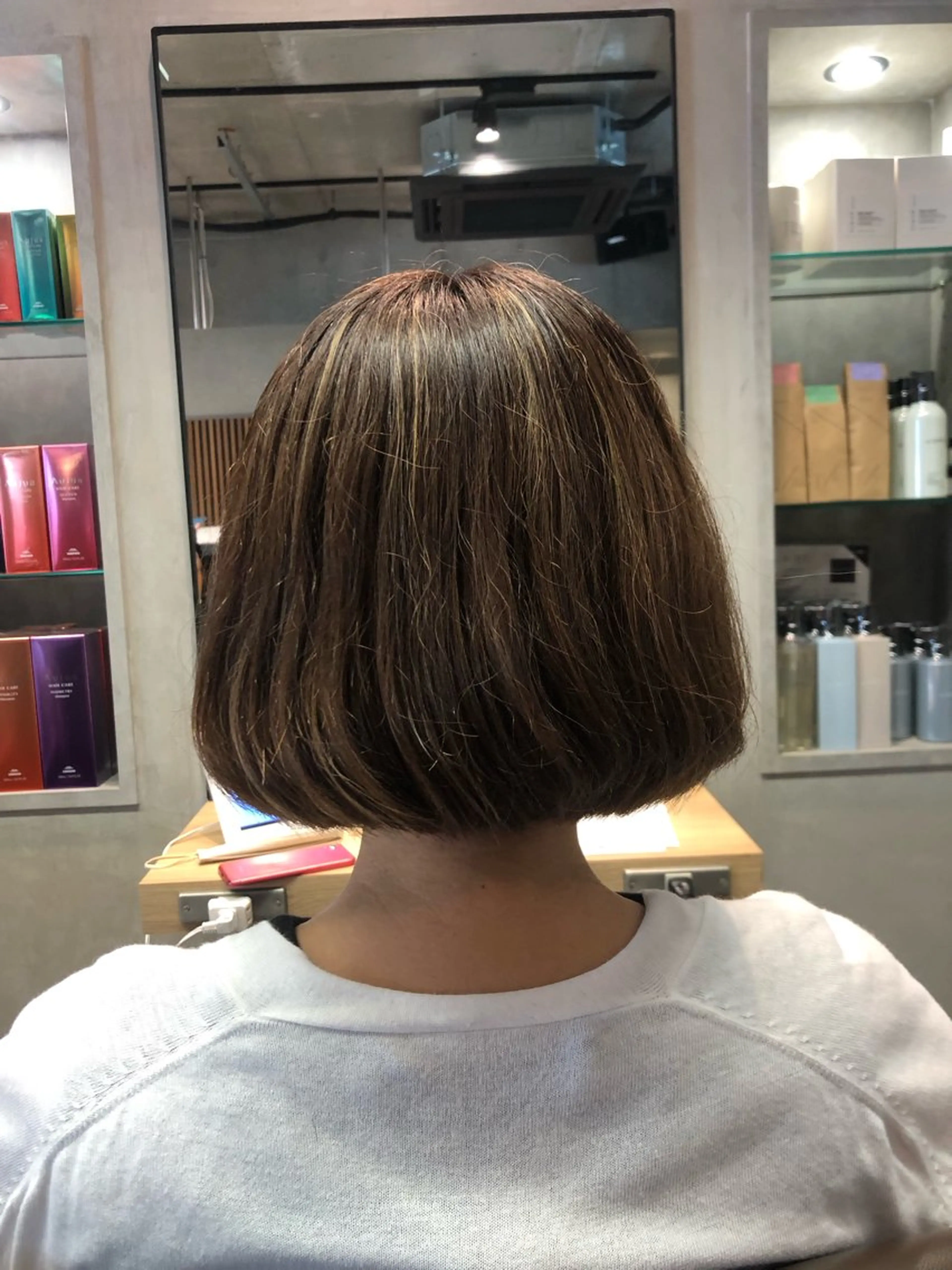 ミディアム ボブ 🎀縮毛矯正.暗髪 .艶髪🩶ちひろのヘアスタイル