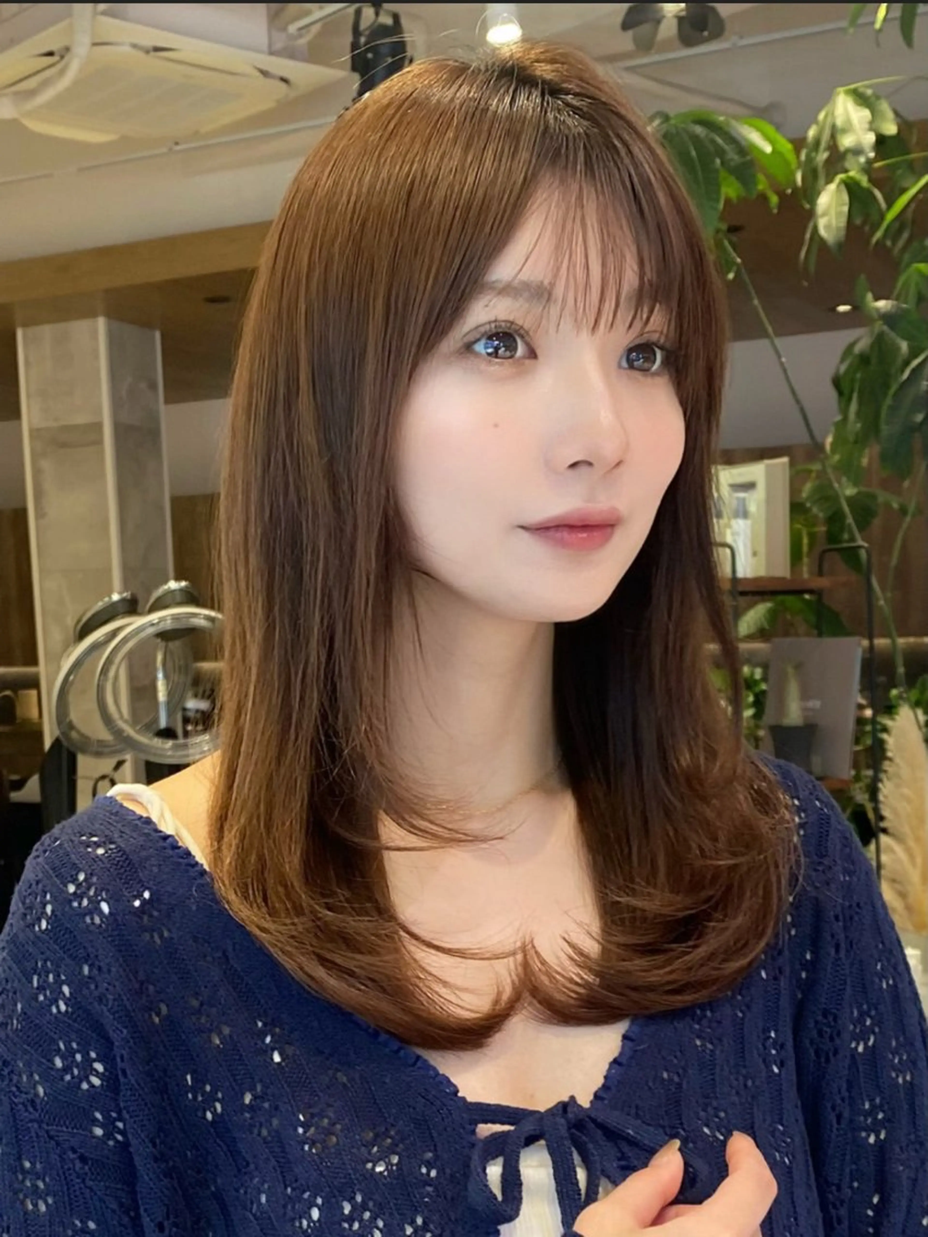 セミロング 無料カットモデル /レイヤー特化/荒砂のヘアスタイル