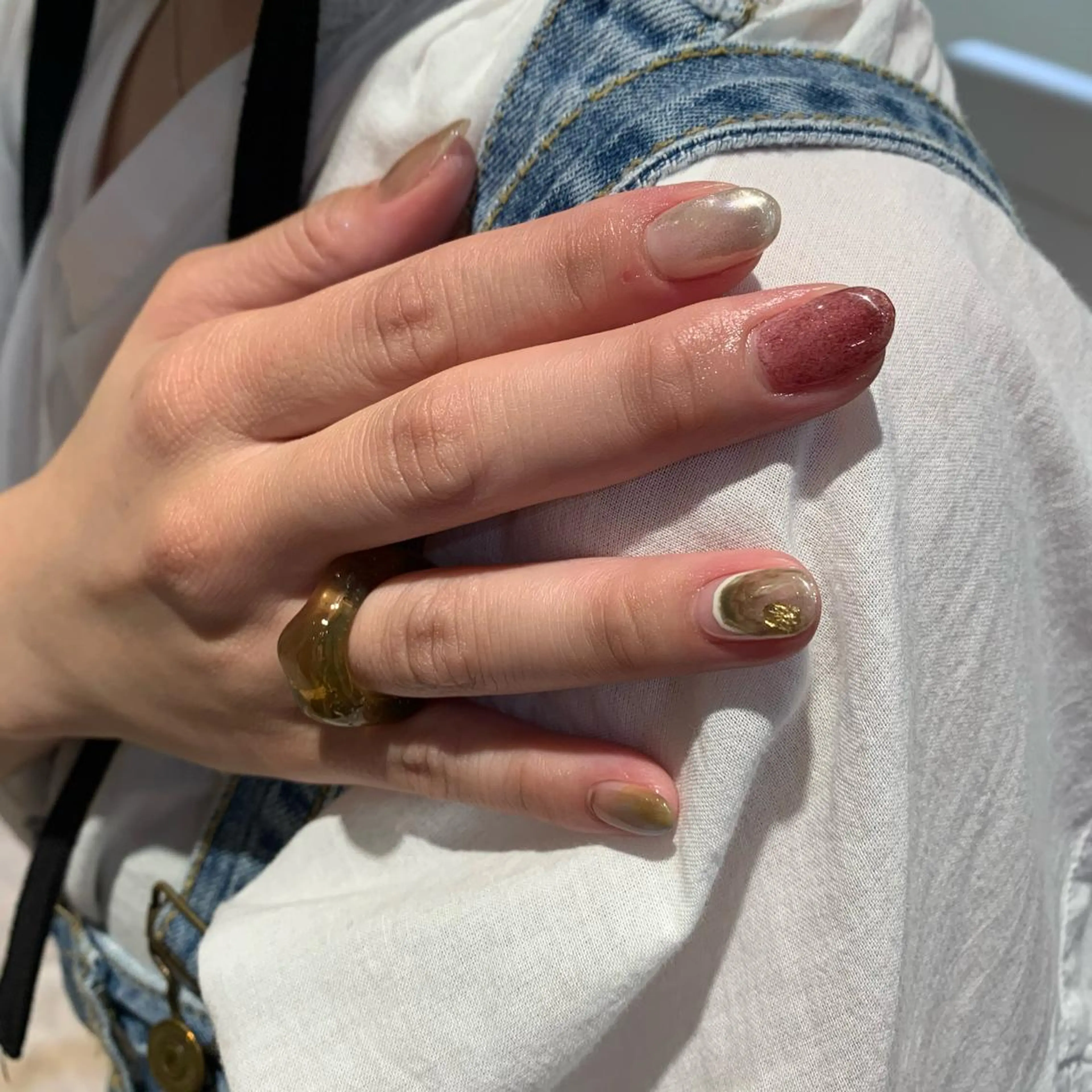 ネイル ハンドネイル 佐藤 穂乃香のネイルデザイン