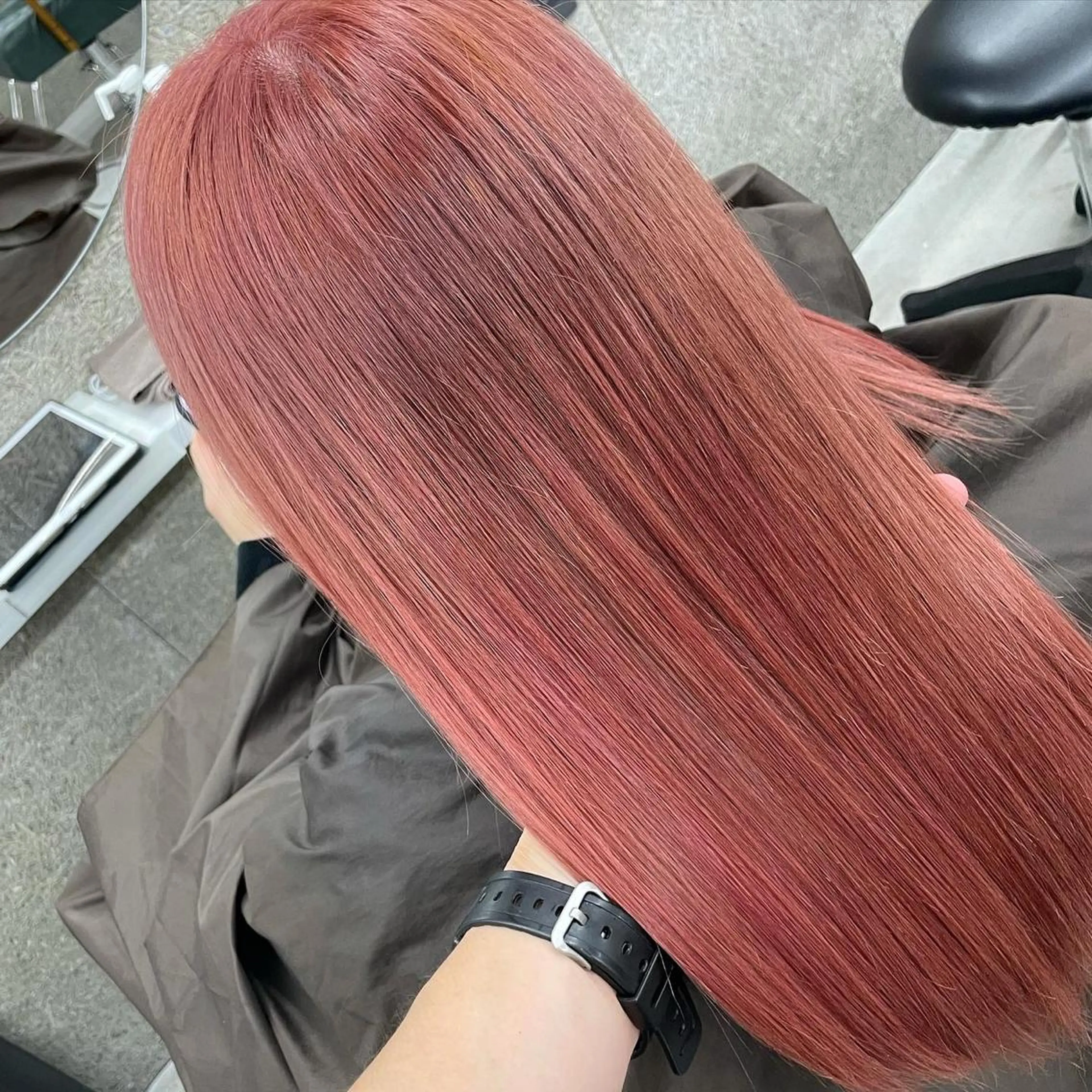 セミロング カラー ヘアカラー トリートメント Lull (シェアサロンReco VIProom)所属・Lull1人美容室 バレイヤージュのヘアスタイル