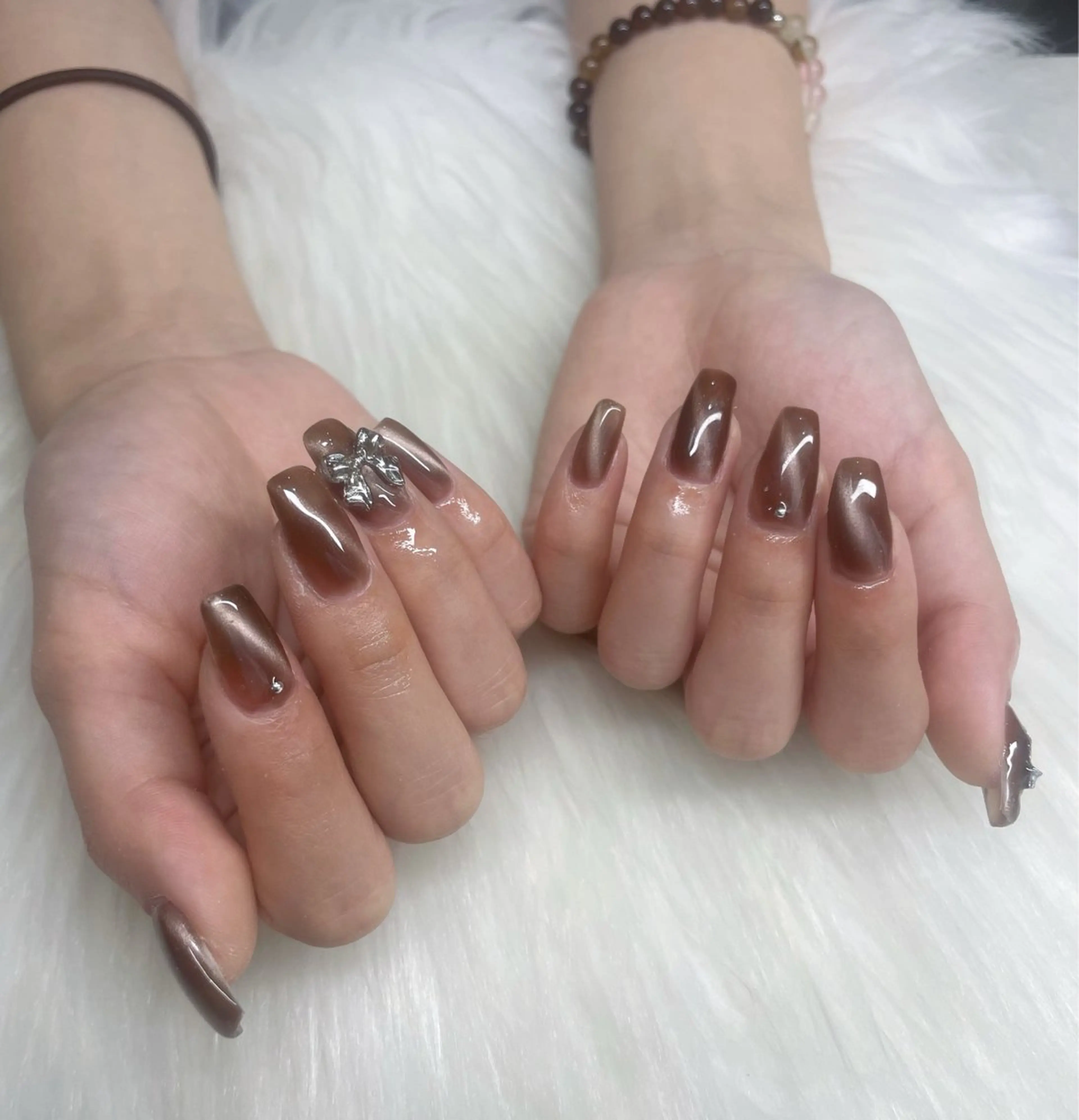 ネイル マグネットネイル ハンドネイル 🕯fein. runa 🌙のネイルデザイン