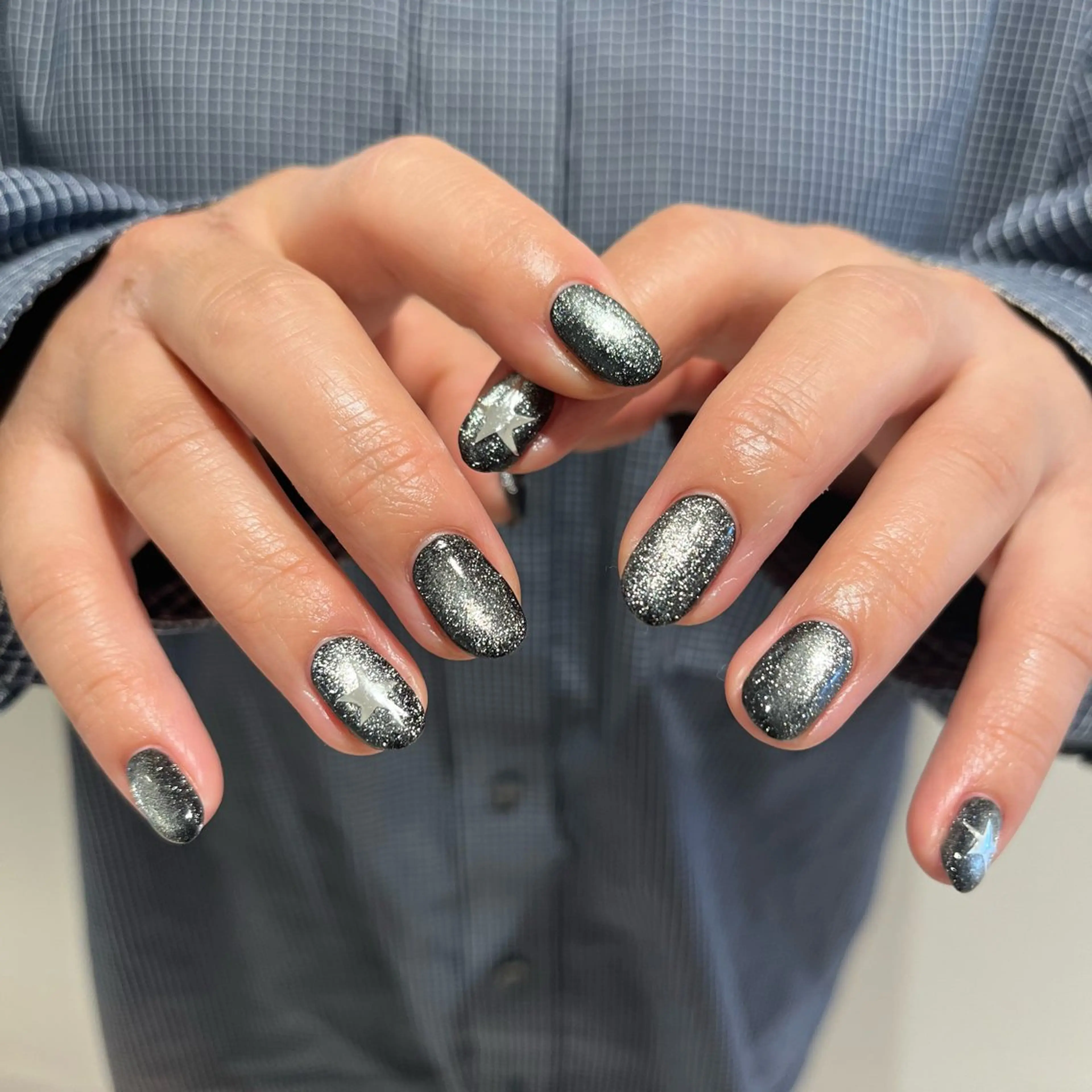 ネイル mano+所属・砂田 はるかのネイルデザイン