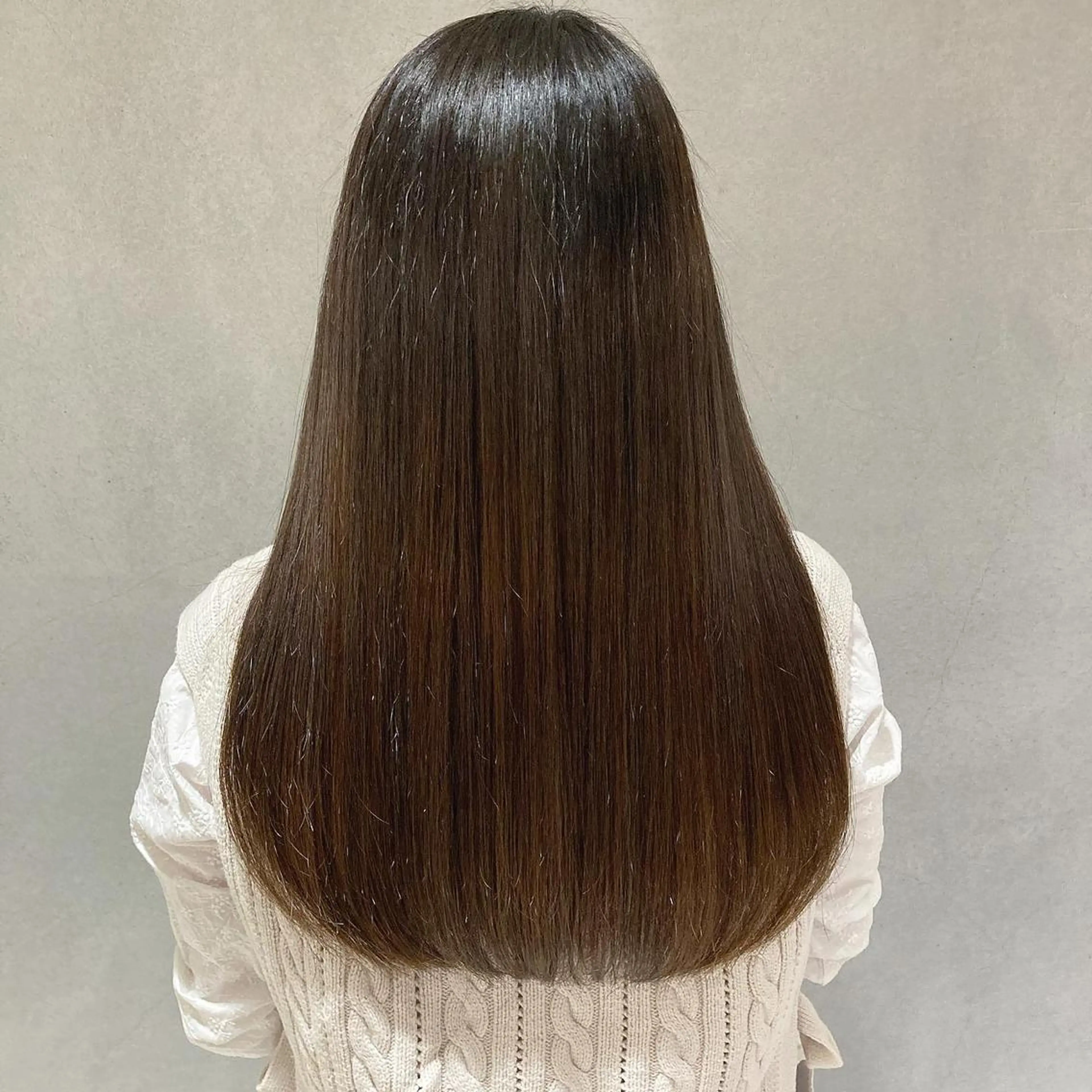 ロング カラー オリーブカラー ボブ/透明感カラー /坂口恵梨子のヘアスタイル