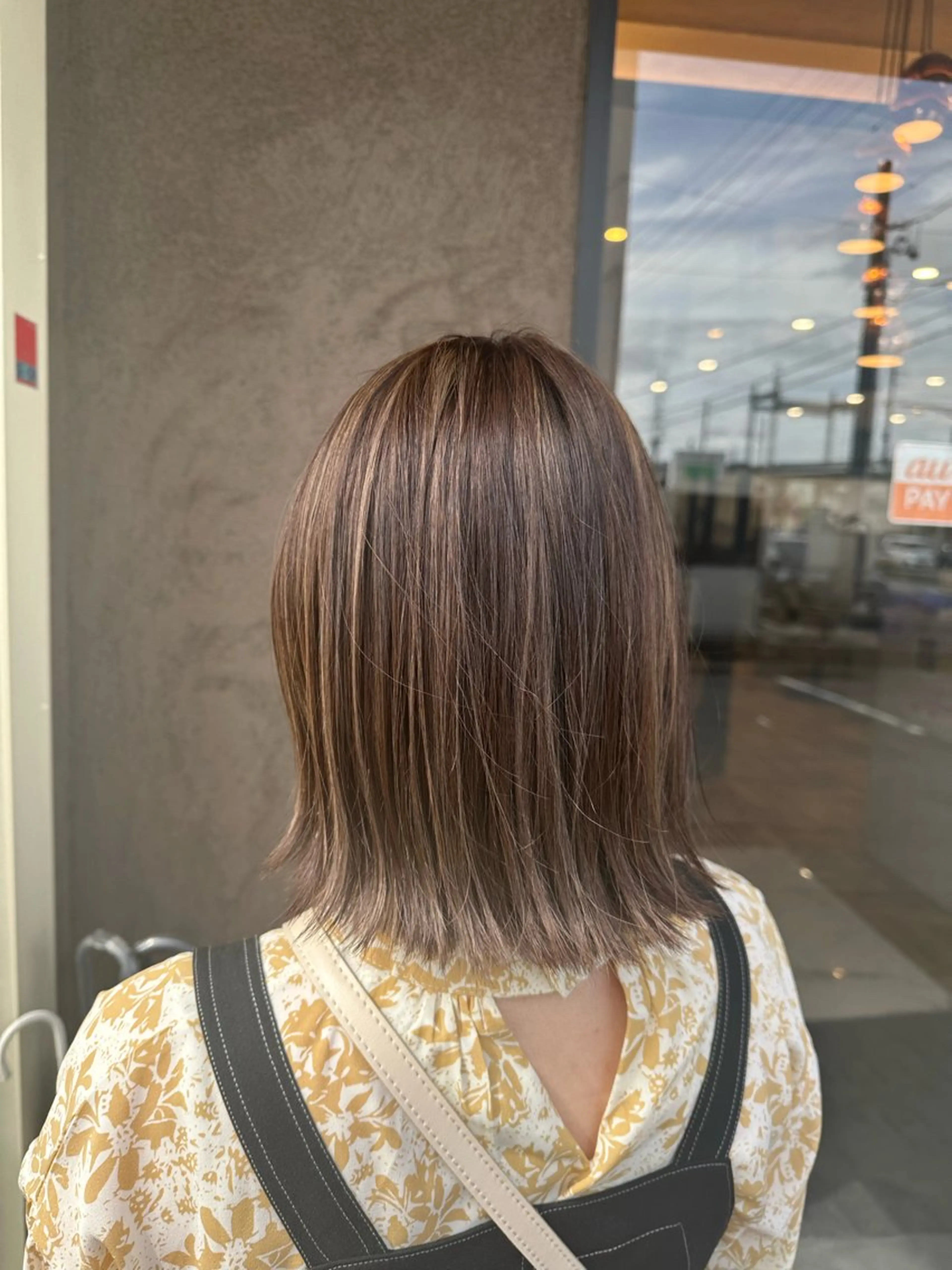 ミディアム カラー ハイライトカラー ハイライト レイビューティー豊田 丸山店アシスタントのヘアスタイル