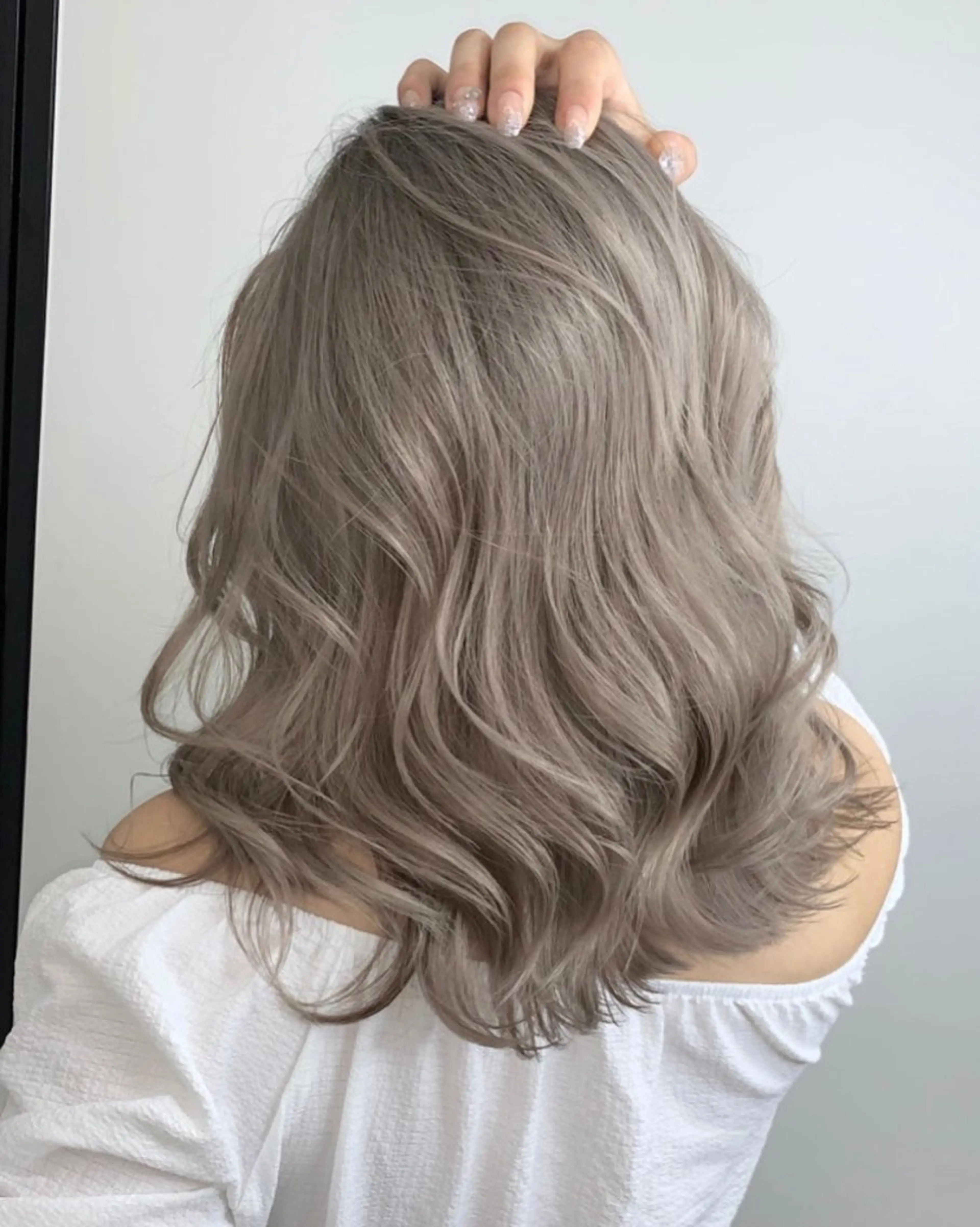 ロング カラー LINOET名古屋所属・齋藤 梨乃のヘアスタイル