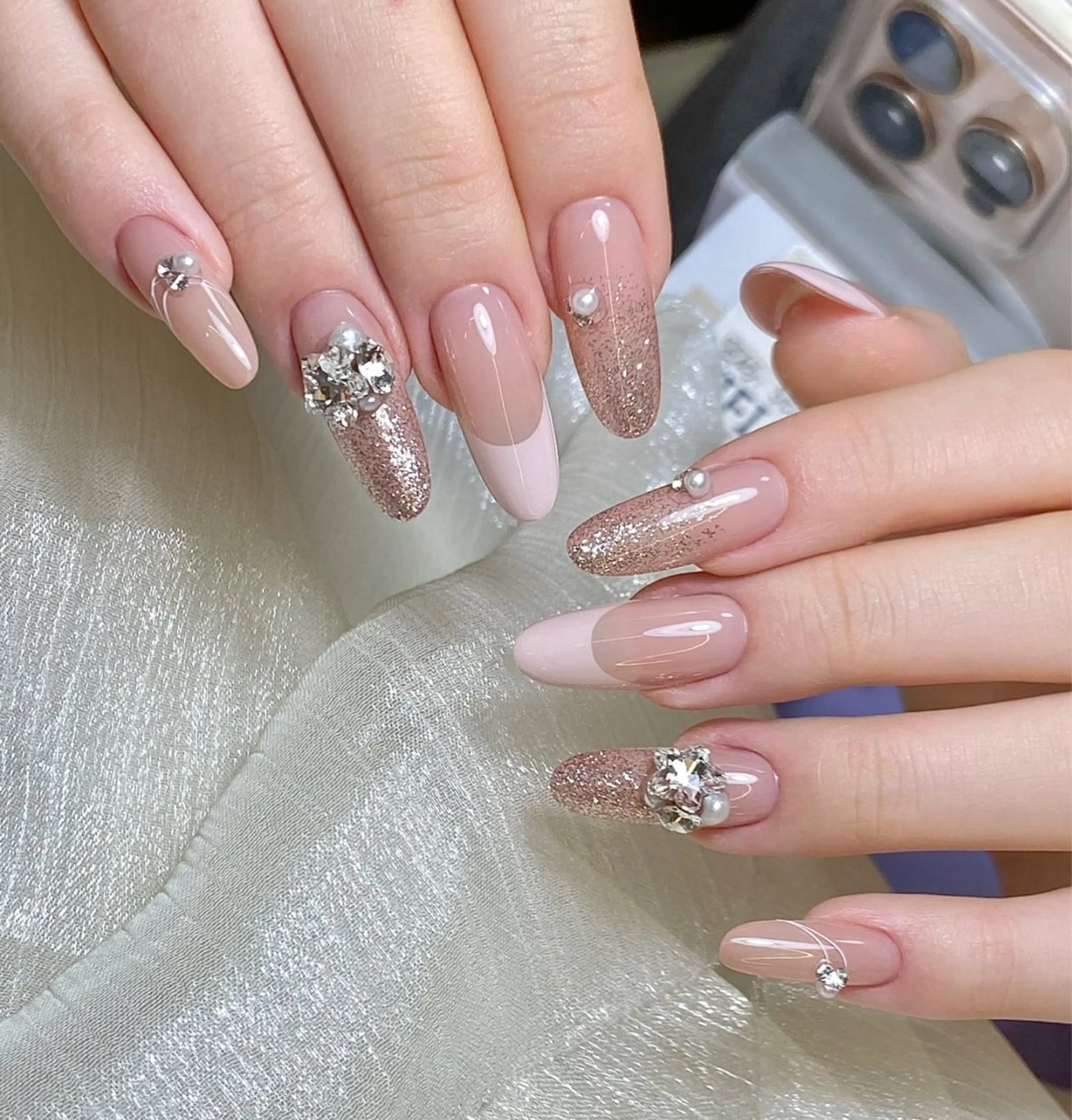 ネイル フットネイル フレンチネイル グラデーション ハート 韓国ネイル ハンドネイル Lynn_ Nailのネイルデザイン