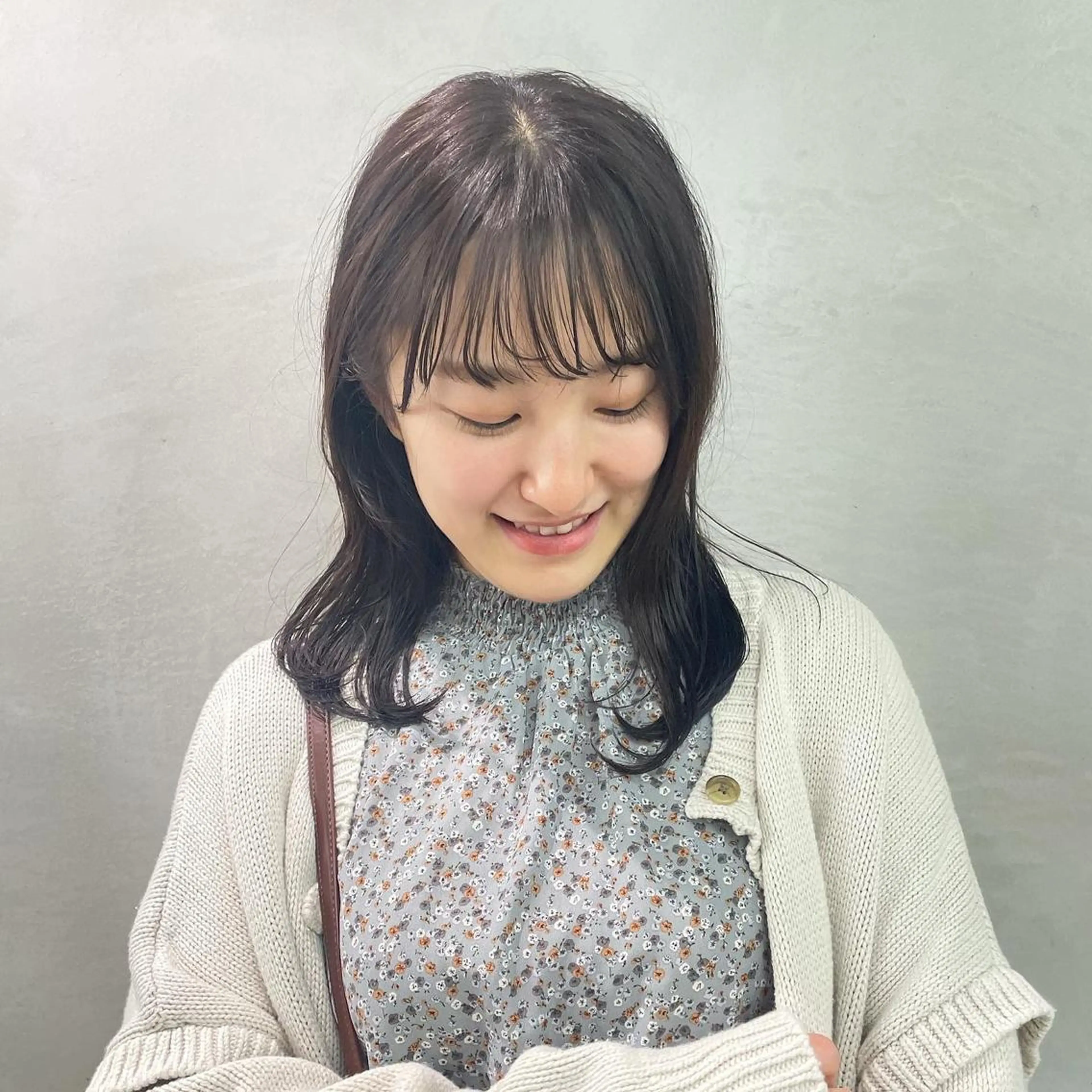 セミロング カラー ヘアアレンジ lmano所属・🍃○岡 |  Maruokaのヘアスタイル