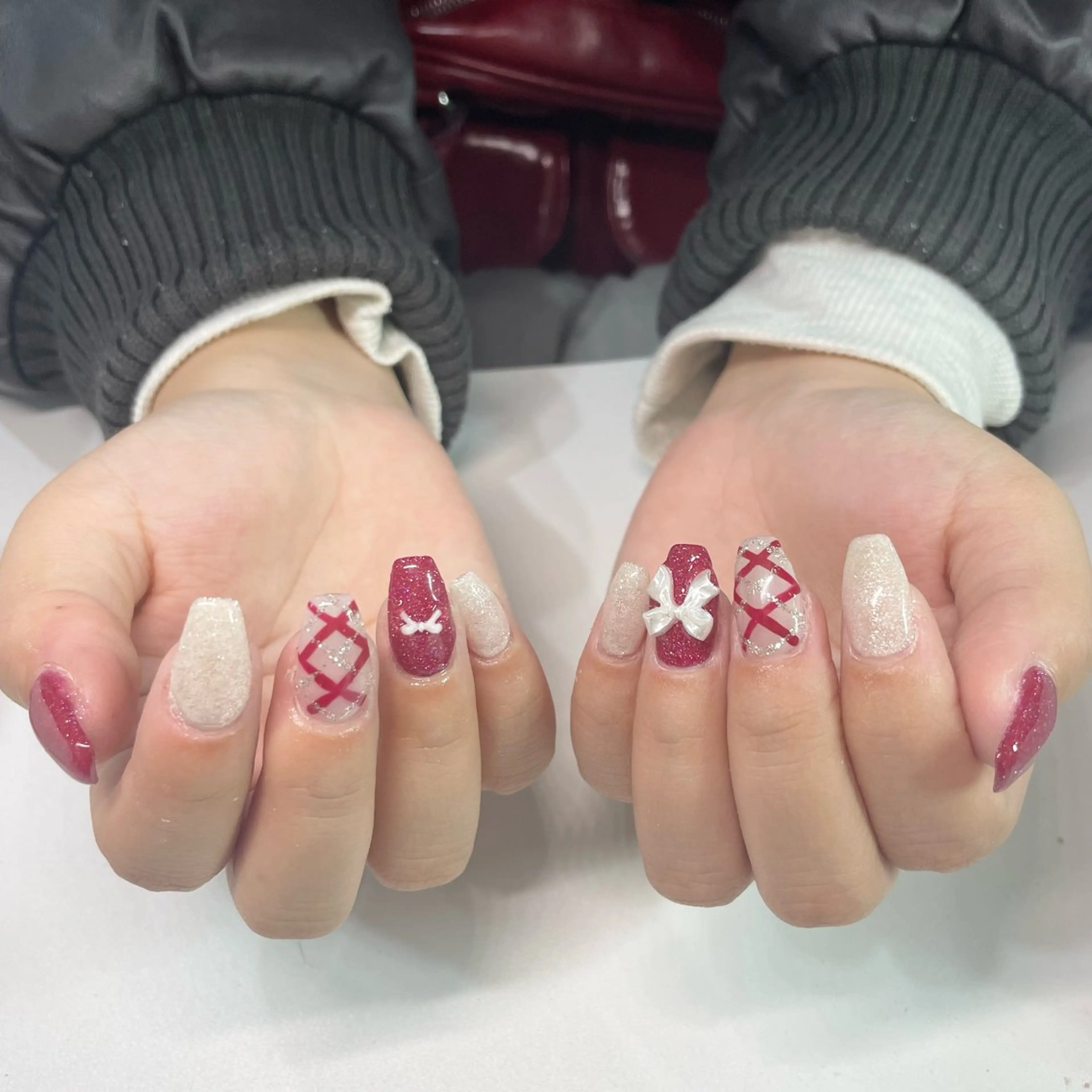 ネイル ハンドネイル 💅🏻 Sakuraのネイルデザイン