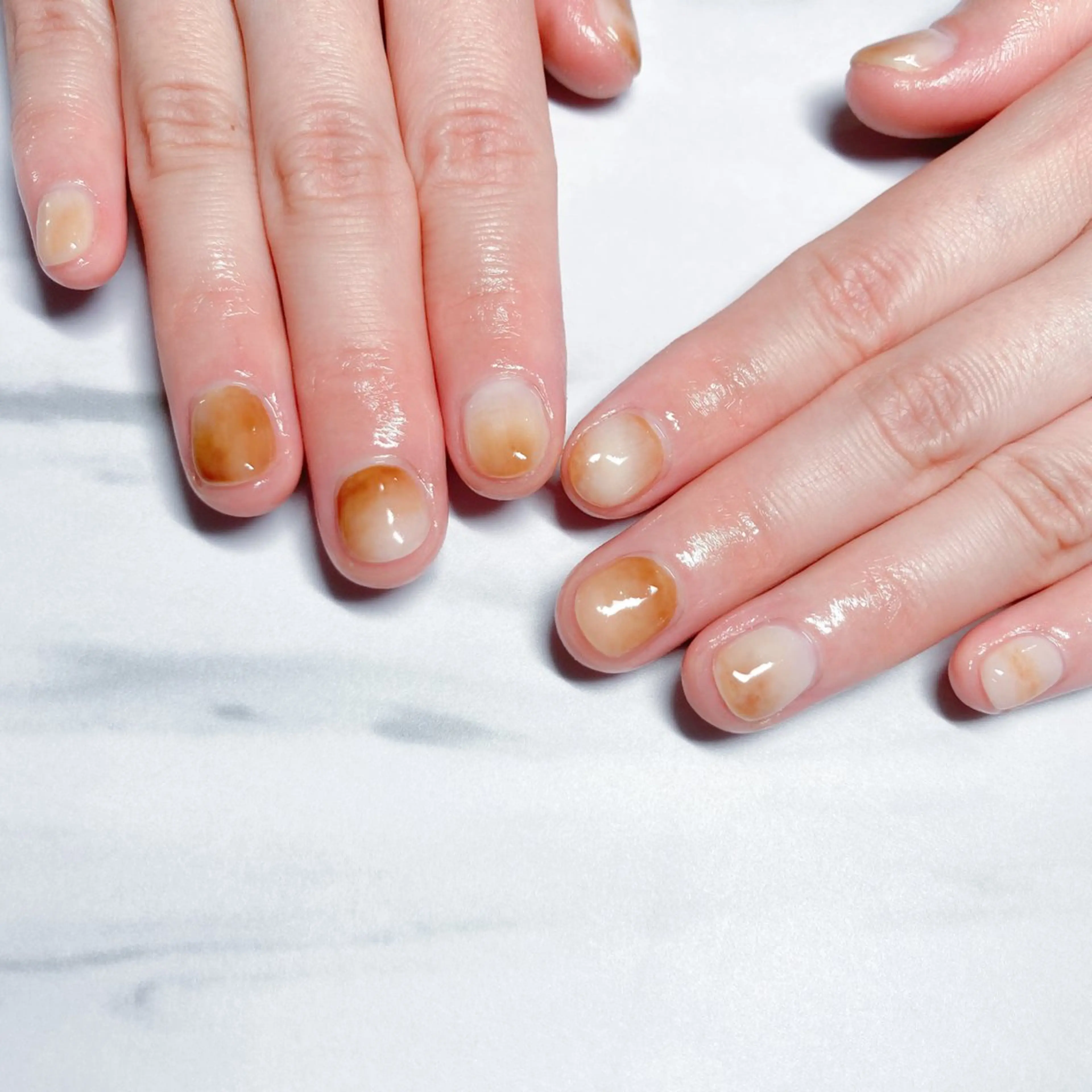 ネイル 持ち込み ニュアンスネイル オフィスネイル ショートネイル シンプルネイル ハンドネイル Terrace＋所属・Terrace＋ Nailのネイルデザイン