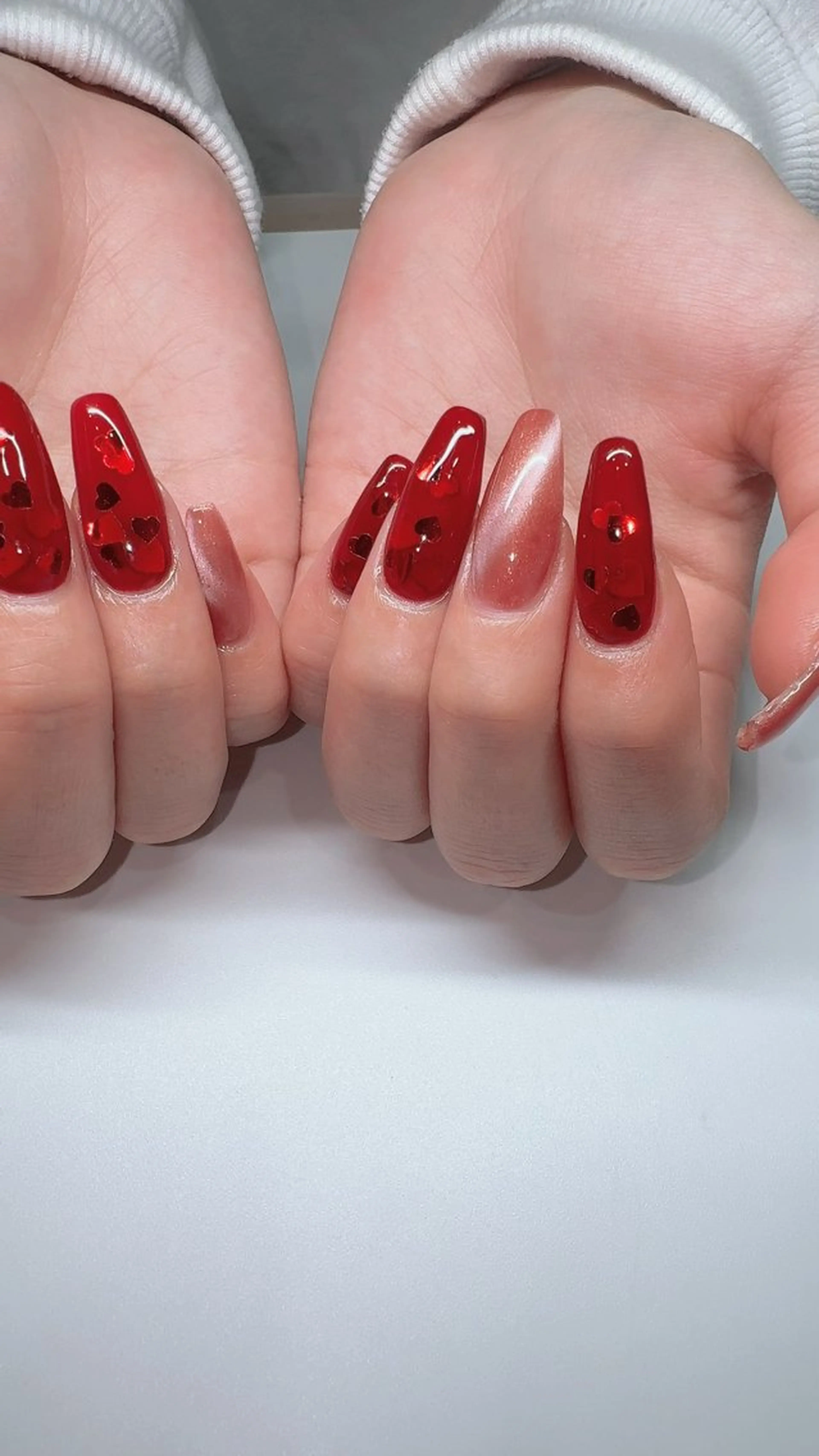 ネイル ハート 赤色 バレンタイン ハンドネイル nailsalon urümのネイルデザイン
