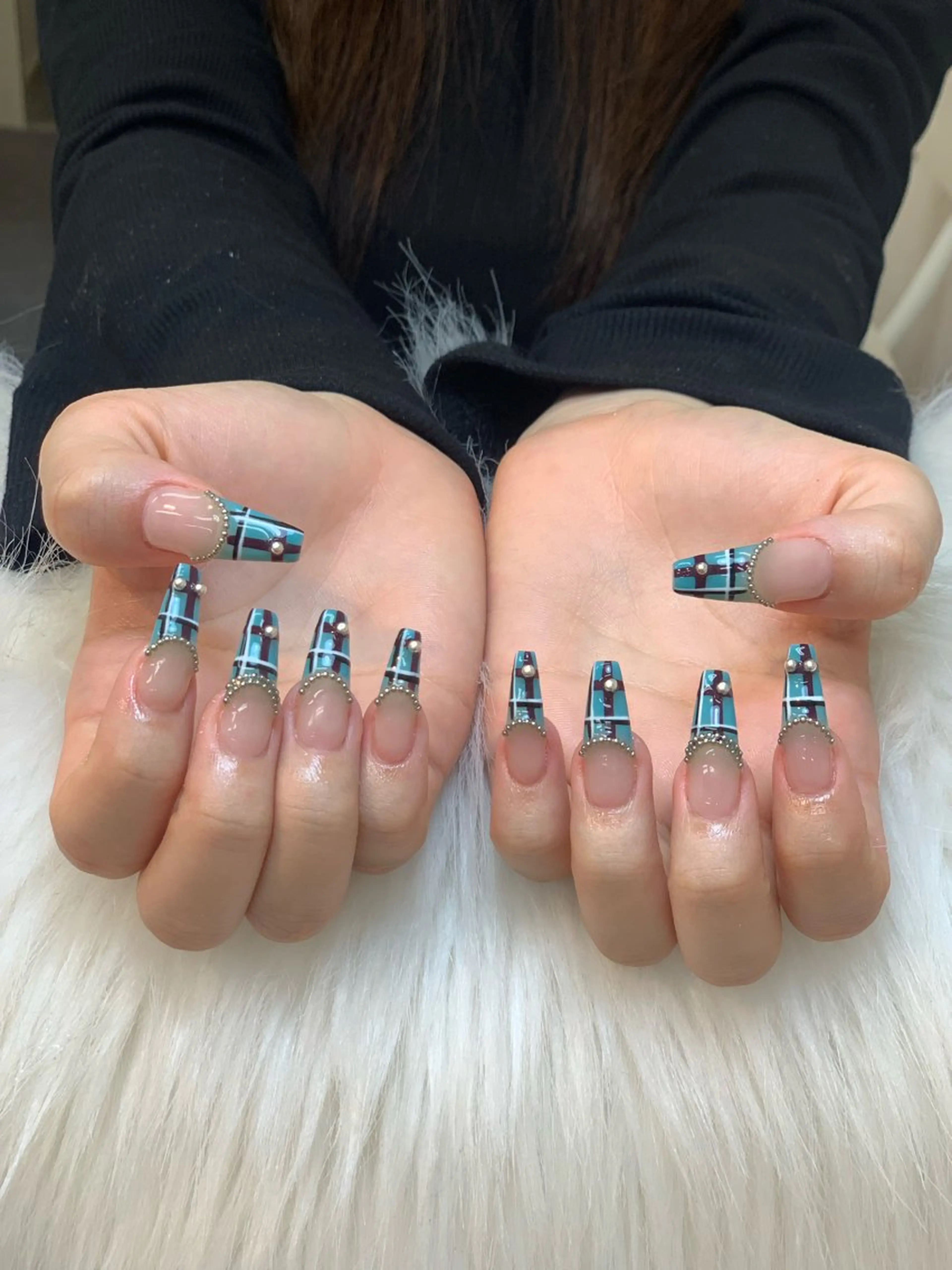 ネイル アートネイル 長さ出し ジェルネイル マグネットネイル ニュアンスネイル ハンドネイル Cloudy Chan Nailのネイルデザイン