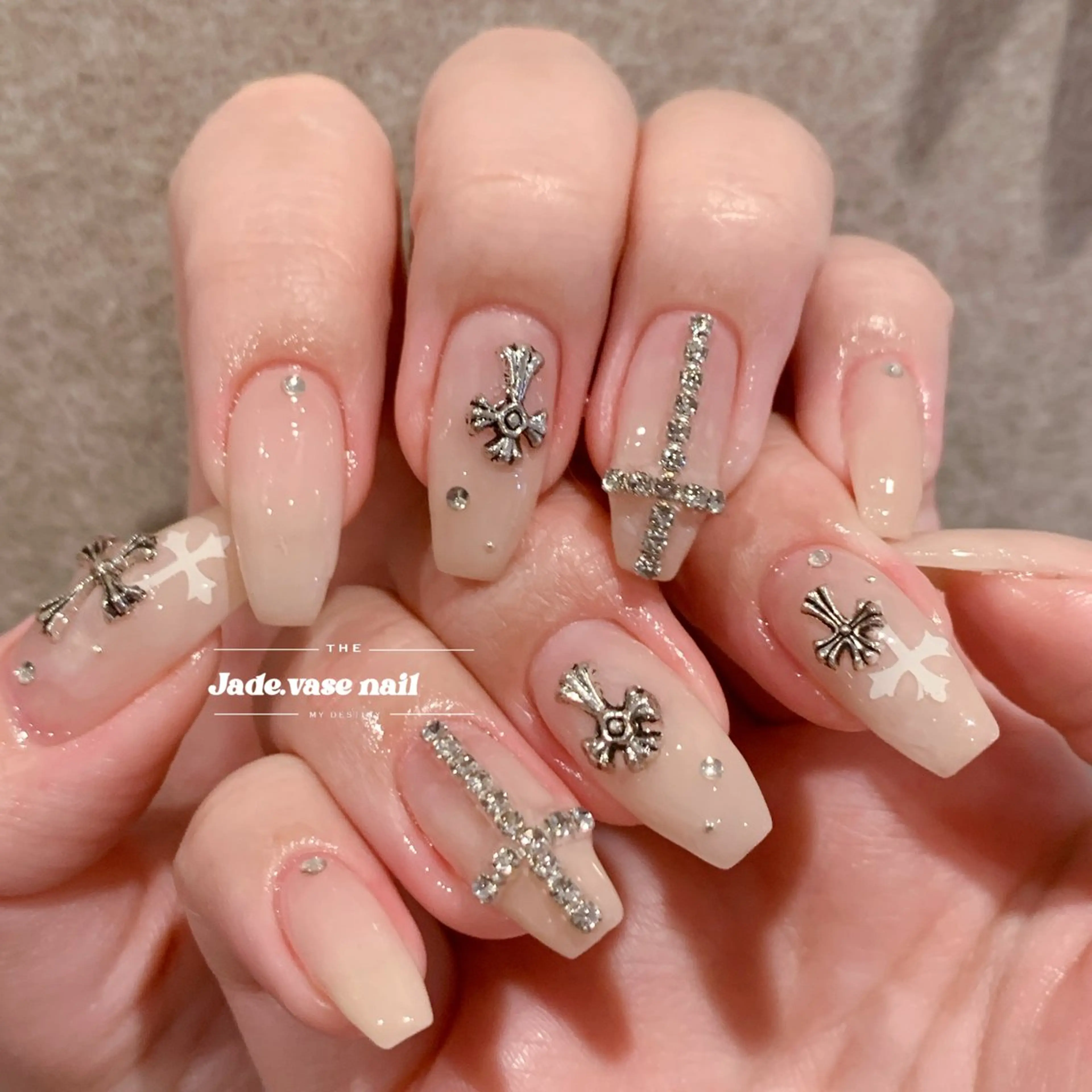 ネイル ハンドネイル ハンドケア ✰Jade.vase 銀座一丁目・東銀座のネイルデザイン