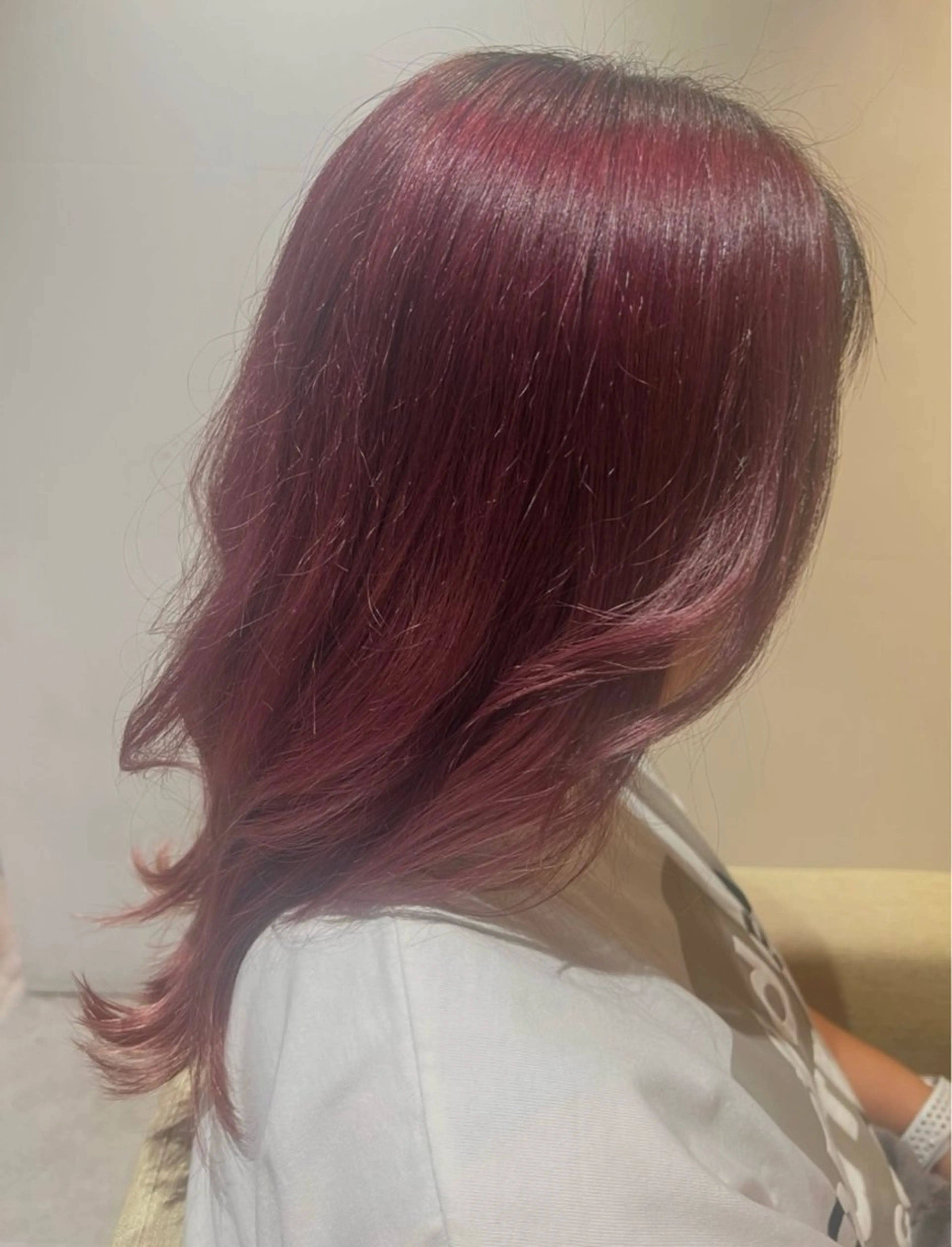 セミロング カラー ブリーチ ピンクカラー ローズカラー ヘアカラー ブルームヘアデザイン かこ。のヘアスタイル