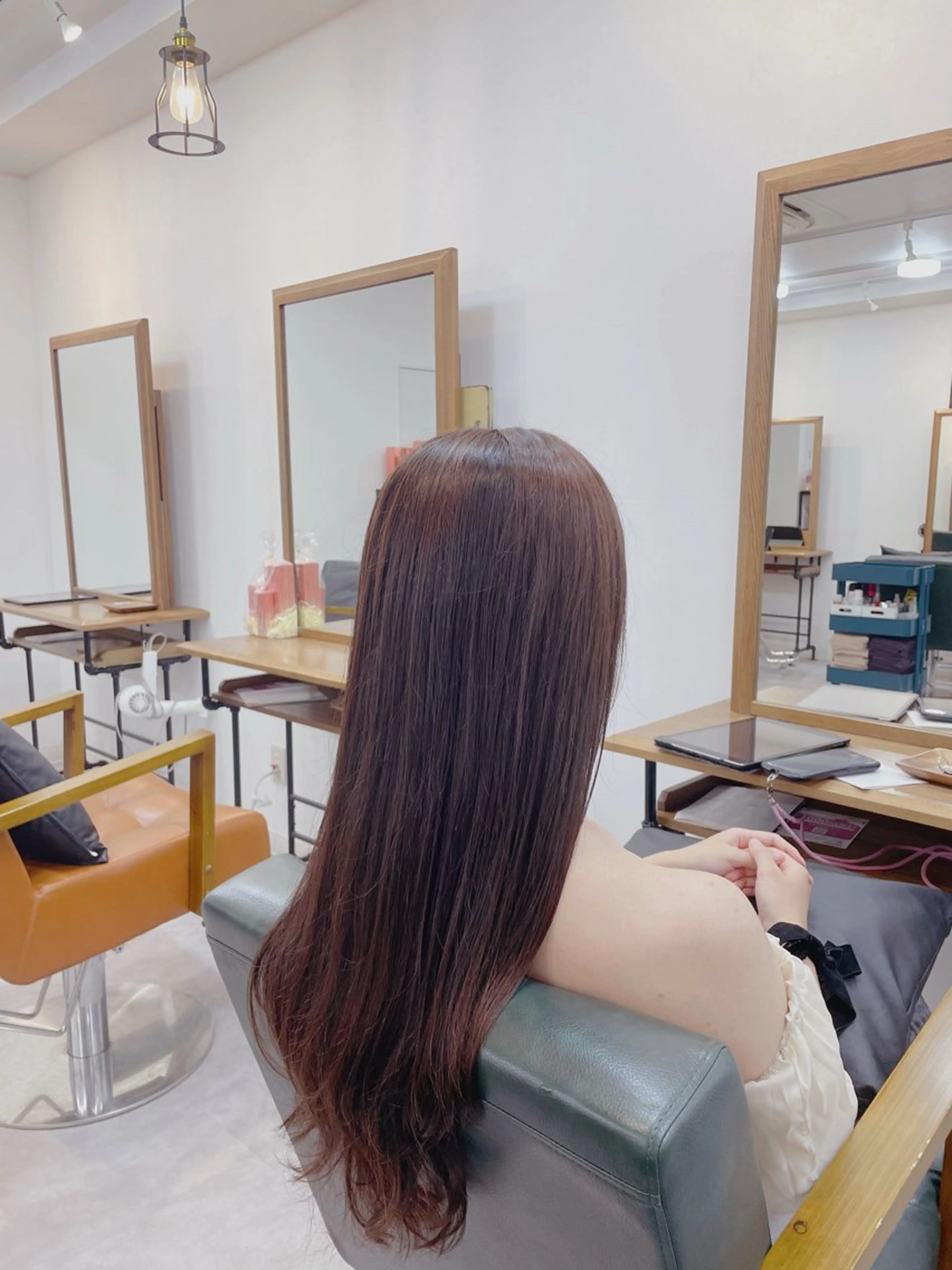 ロング ヘアカラー モデル募集中lore 中村かれんのヘアスタイル