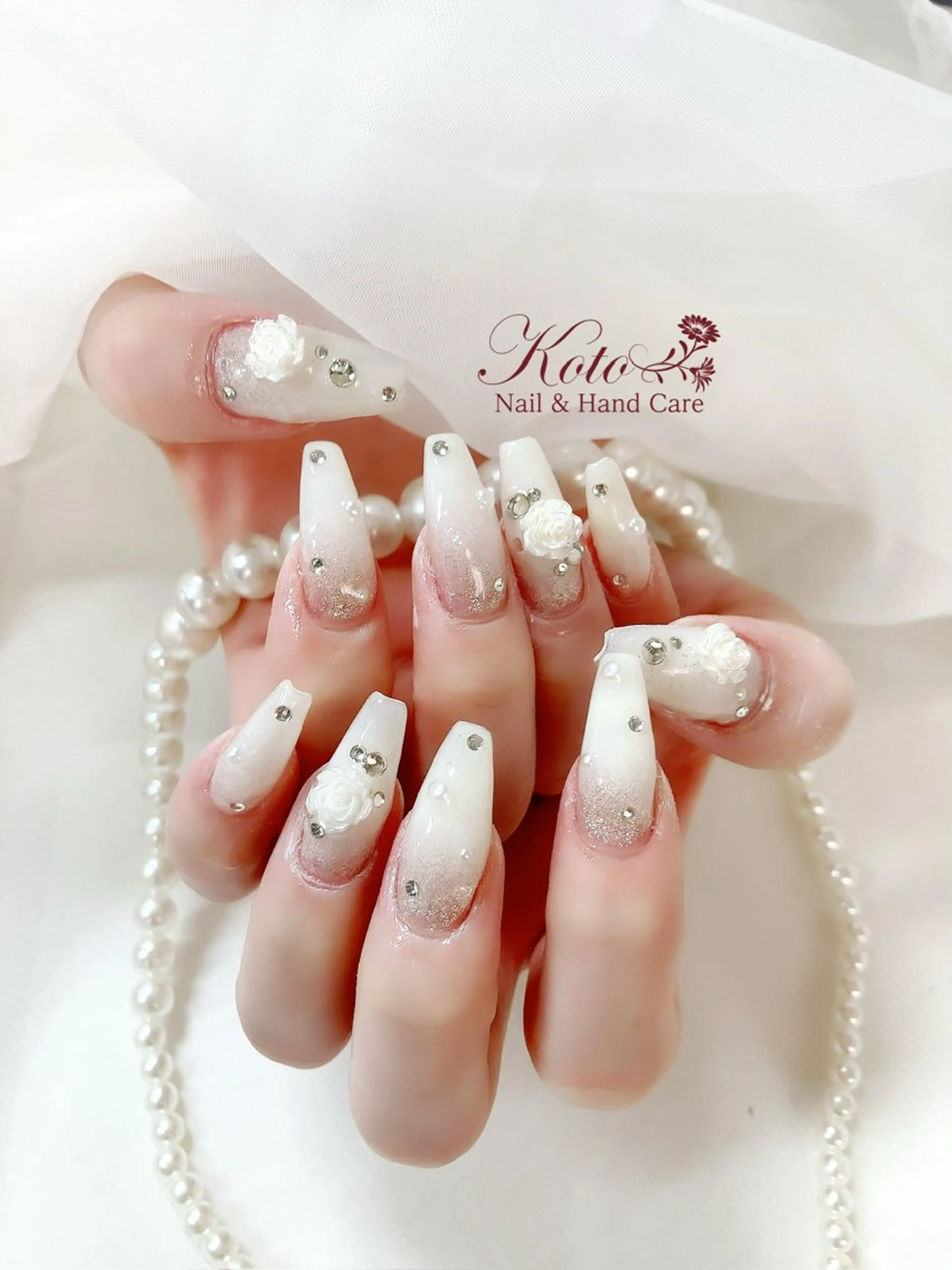 ネイル 長さ出し ジェルネイル 持ち込み ニュアンスネイル 赤色 ハンドネイル Nail Salon KOTOのネイルデザイン