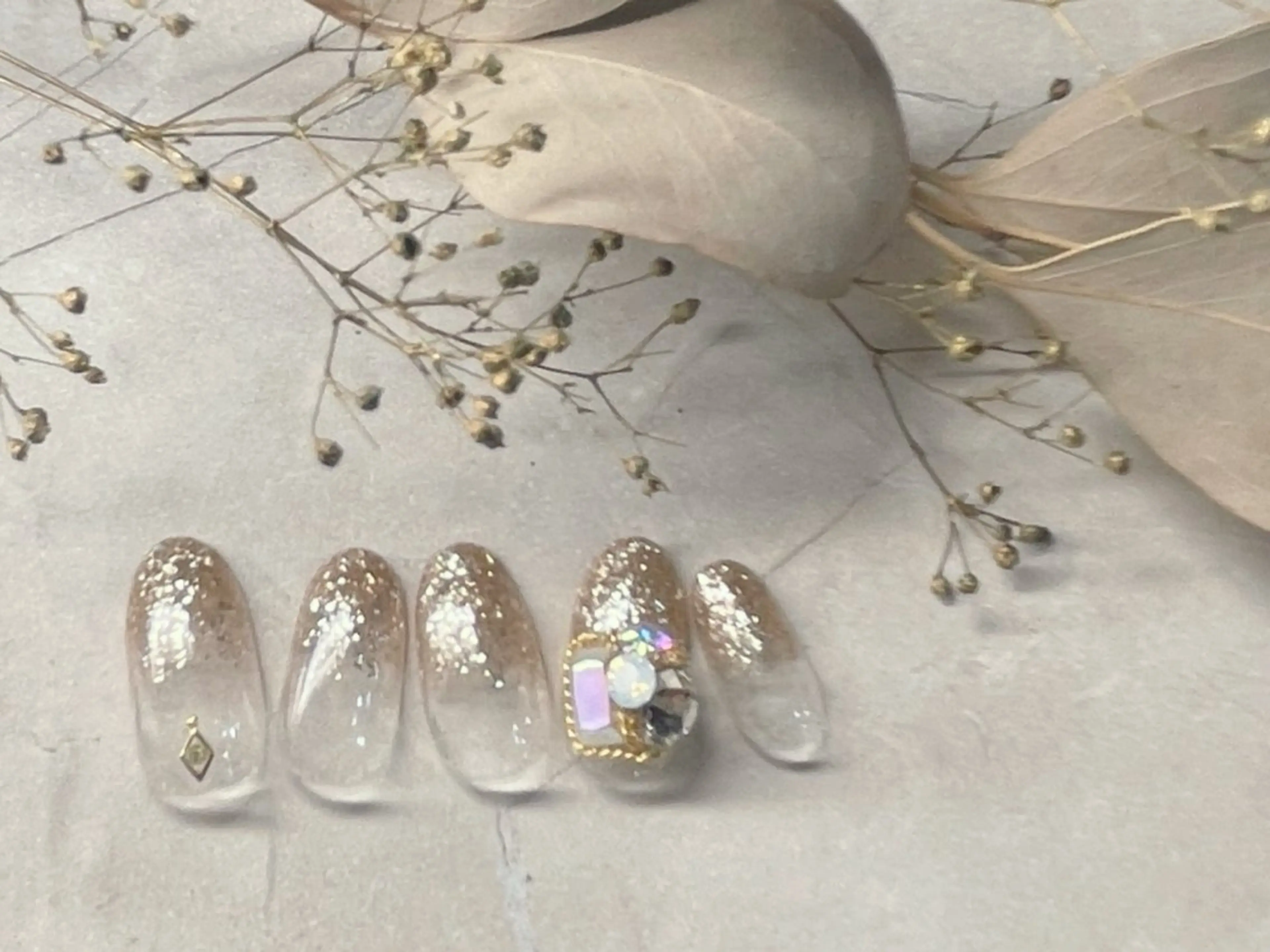 ネイル グラデーション ラメ(グリッター) ラメグラデーション ハンドネイル Nailsalon Sereno所属・Nailsalon Serenoのネイルデザイン