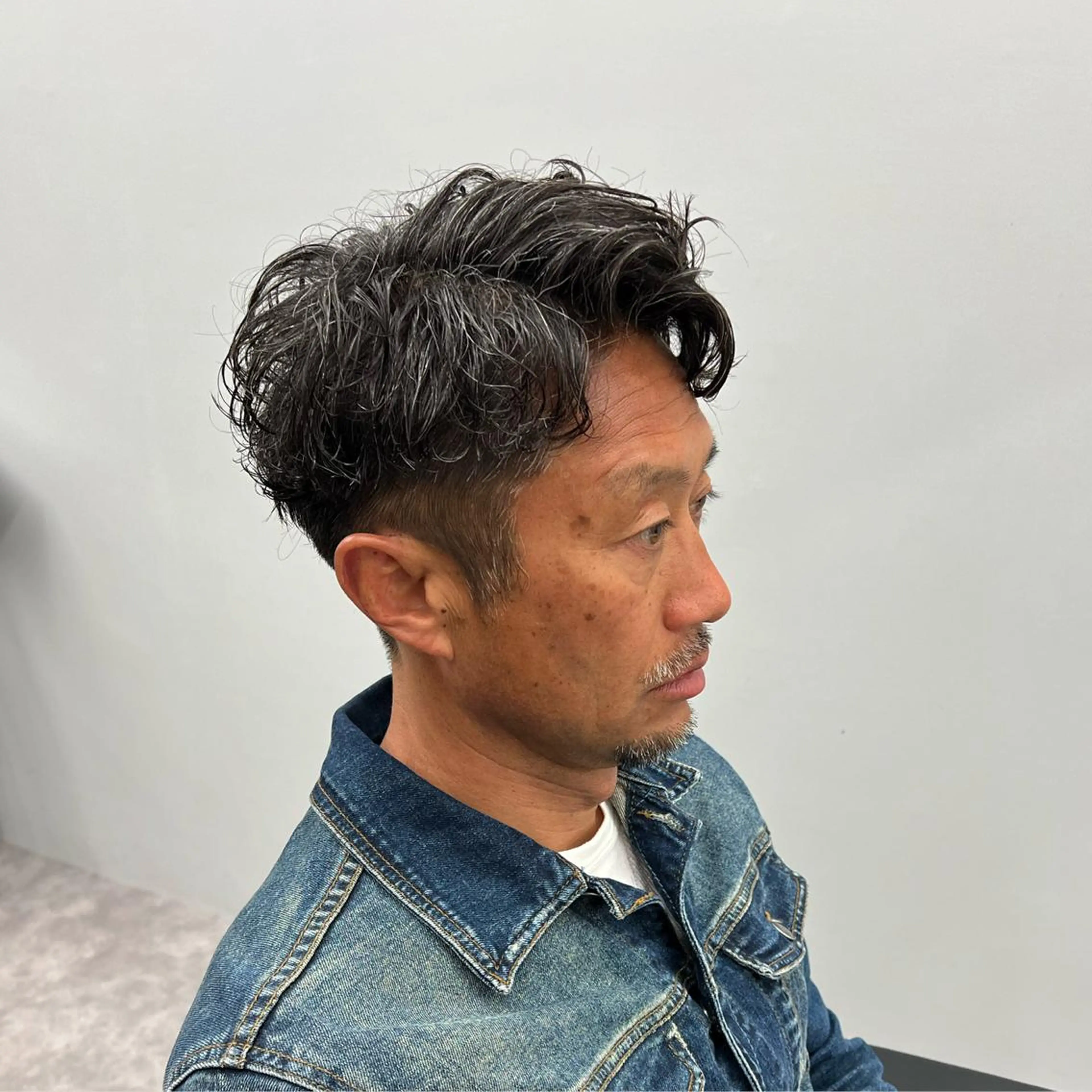 ショート パーマ メンズ 刈り上げ ショートヘア 【曲がる縮毛矯正】 モデル募集🙋カツヤのヘアスタイル