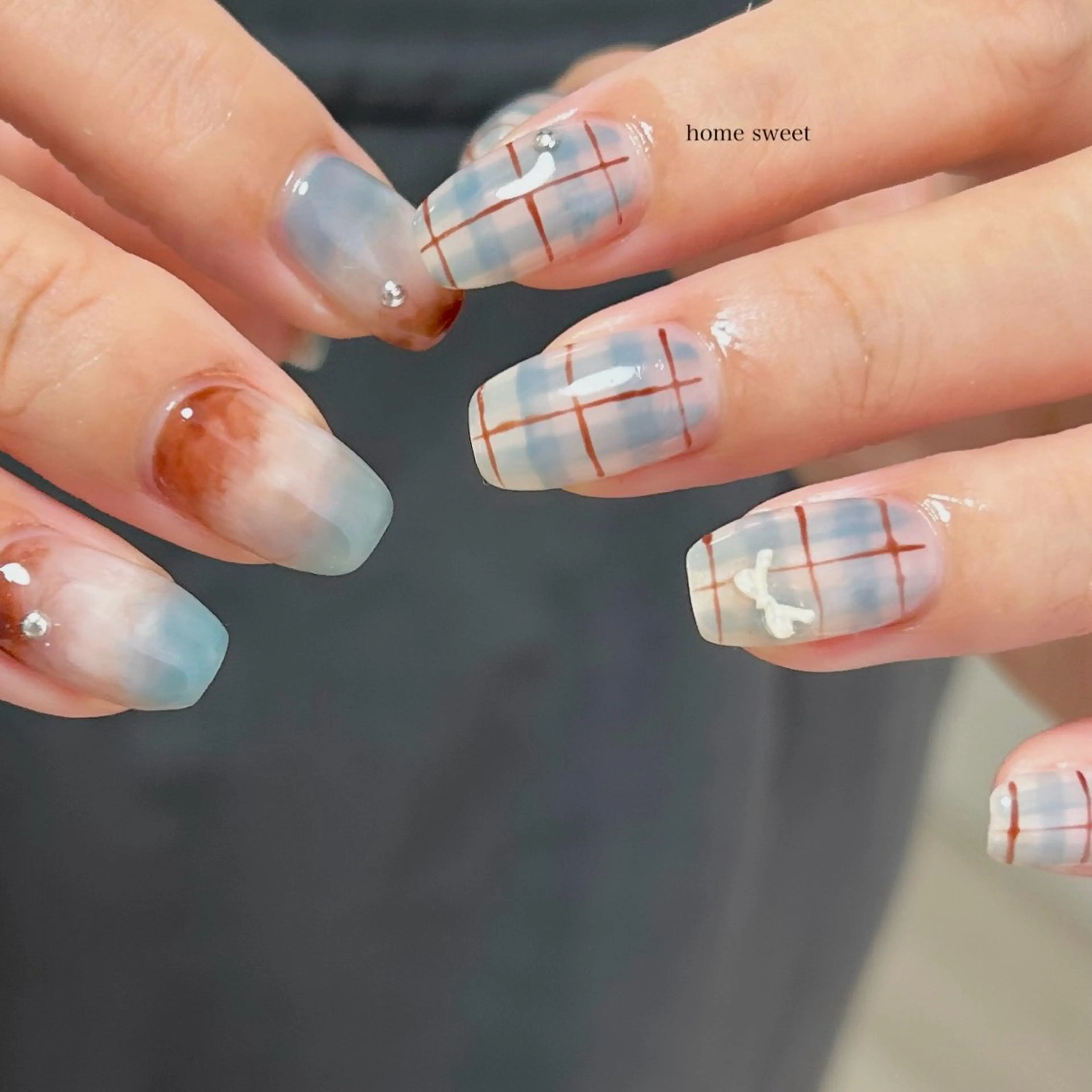 ミディアム ハンドネイル ショートネイル. Home sweetのネイルデザイン