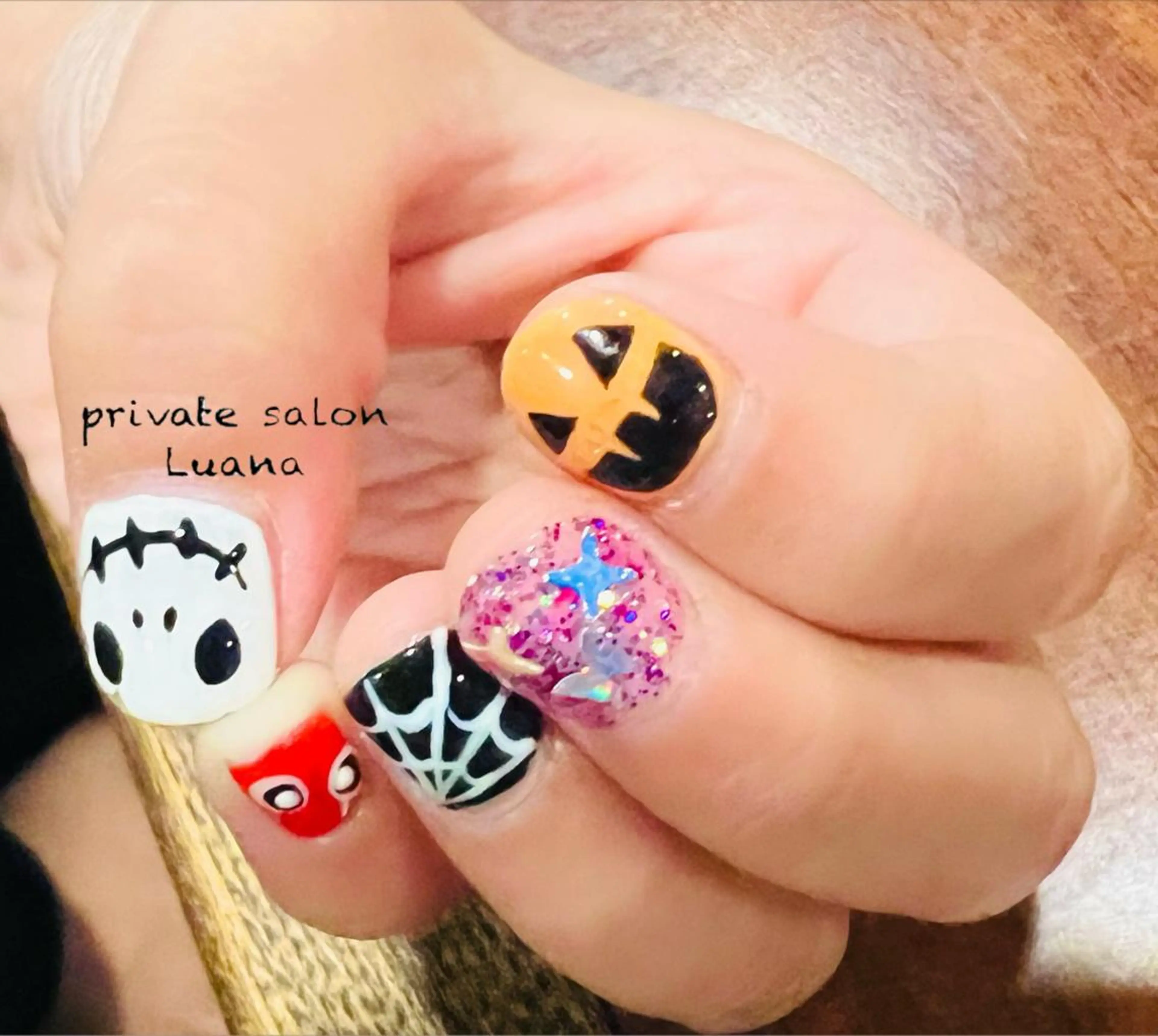 ネイル 自宅ネイルサロン ルアナのネイルデザイン
