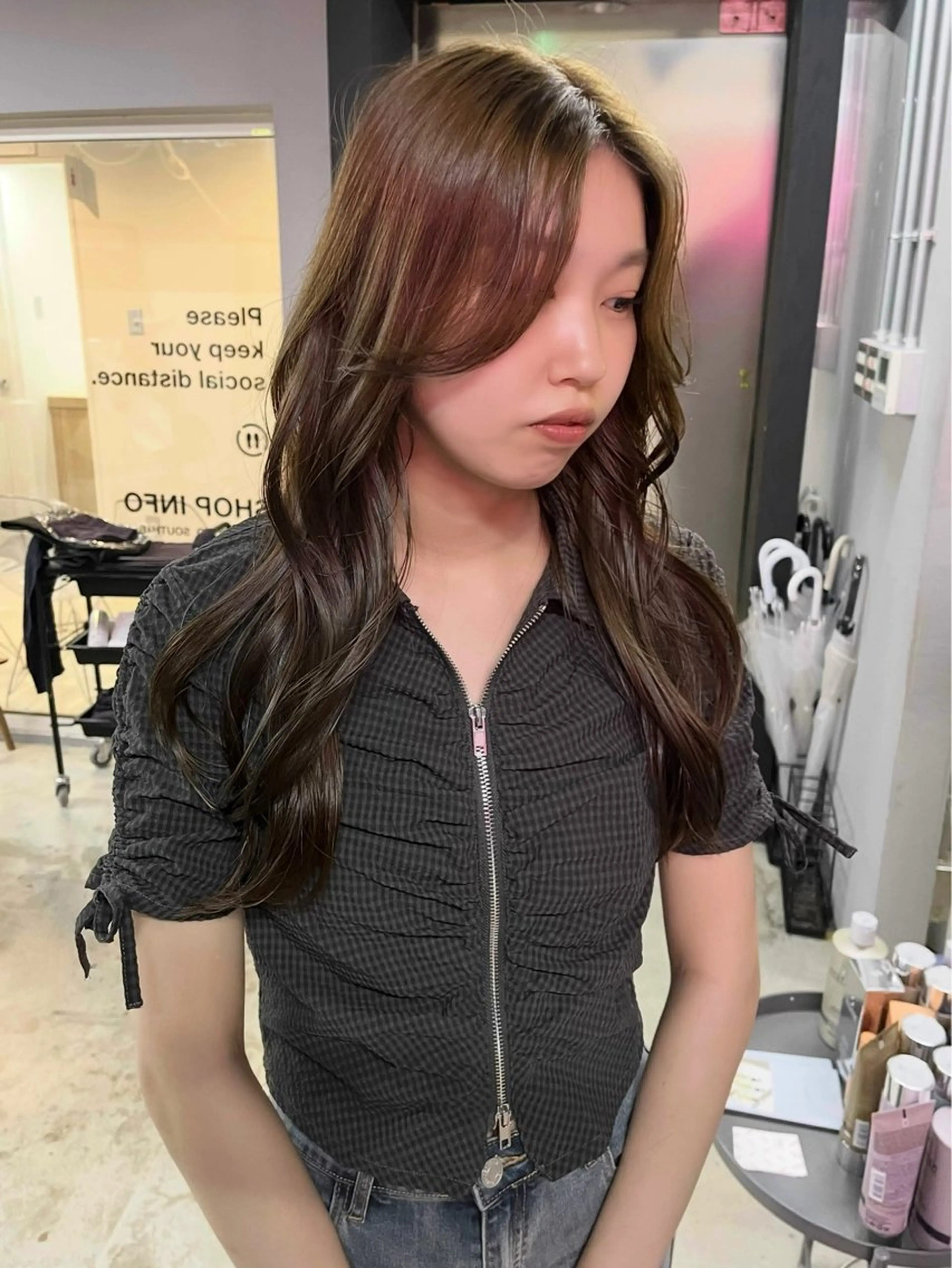 ロング カット ヘアカラー トリートメント col sapporo所属・ui/透明感カラー /顔まわり🩷のヘアスタイル