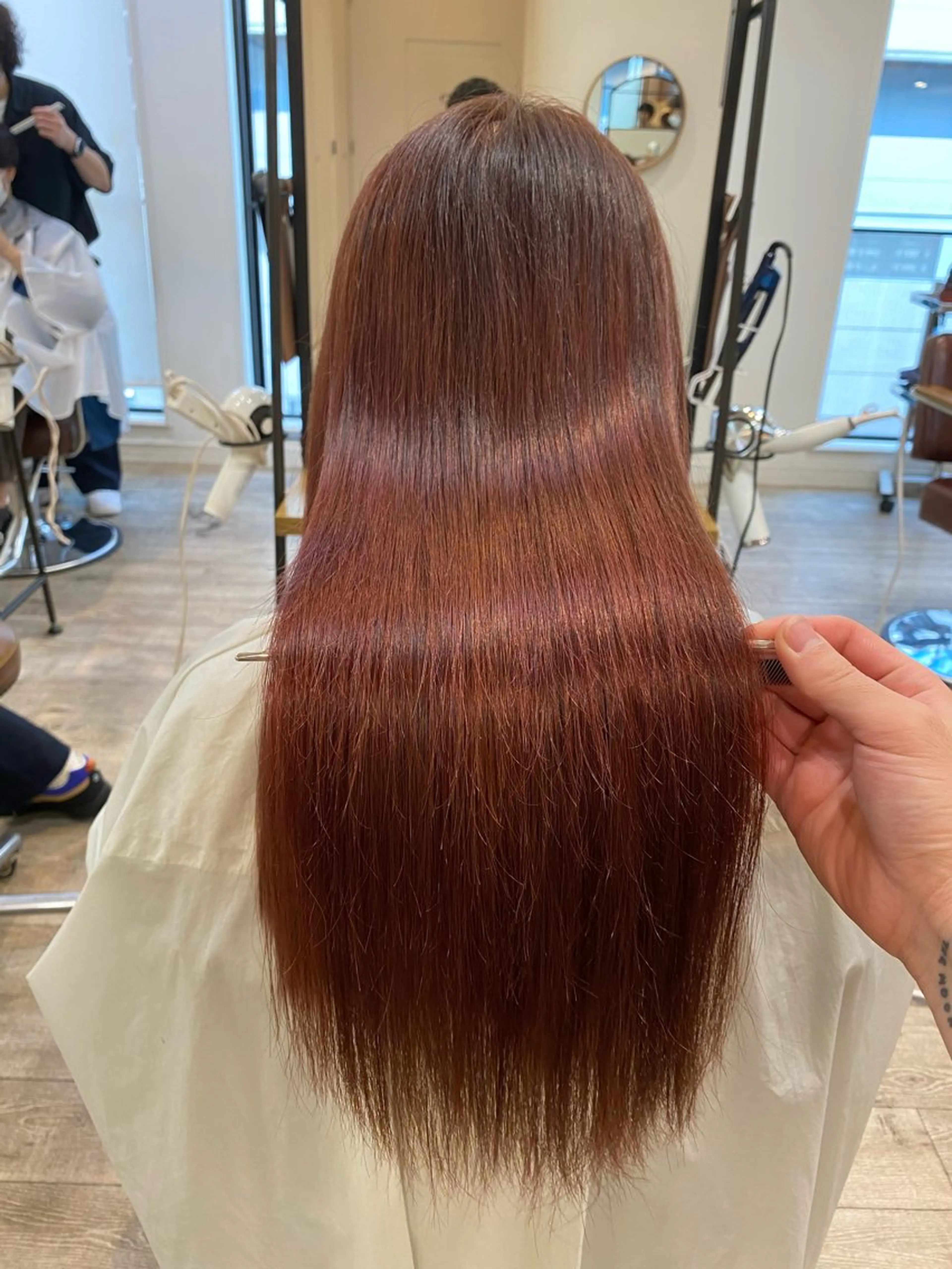 ミディアム 縮毛矯正 カット 縮毛矯正 トリートメント 🌟ショート/シ ョートボブ/岡田🌟のヘアスタイル