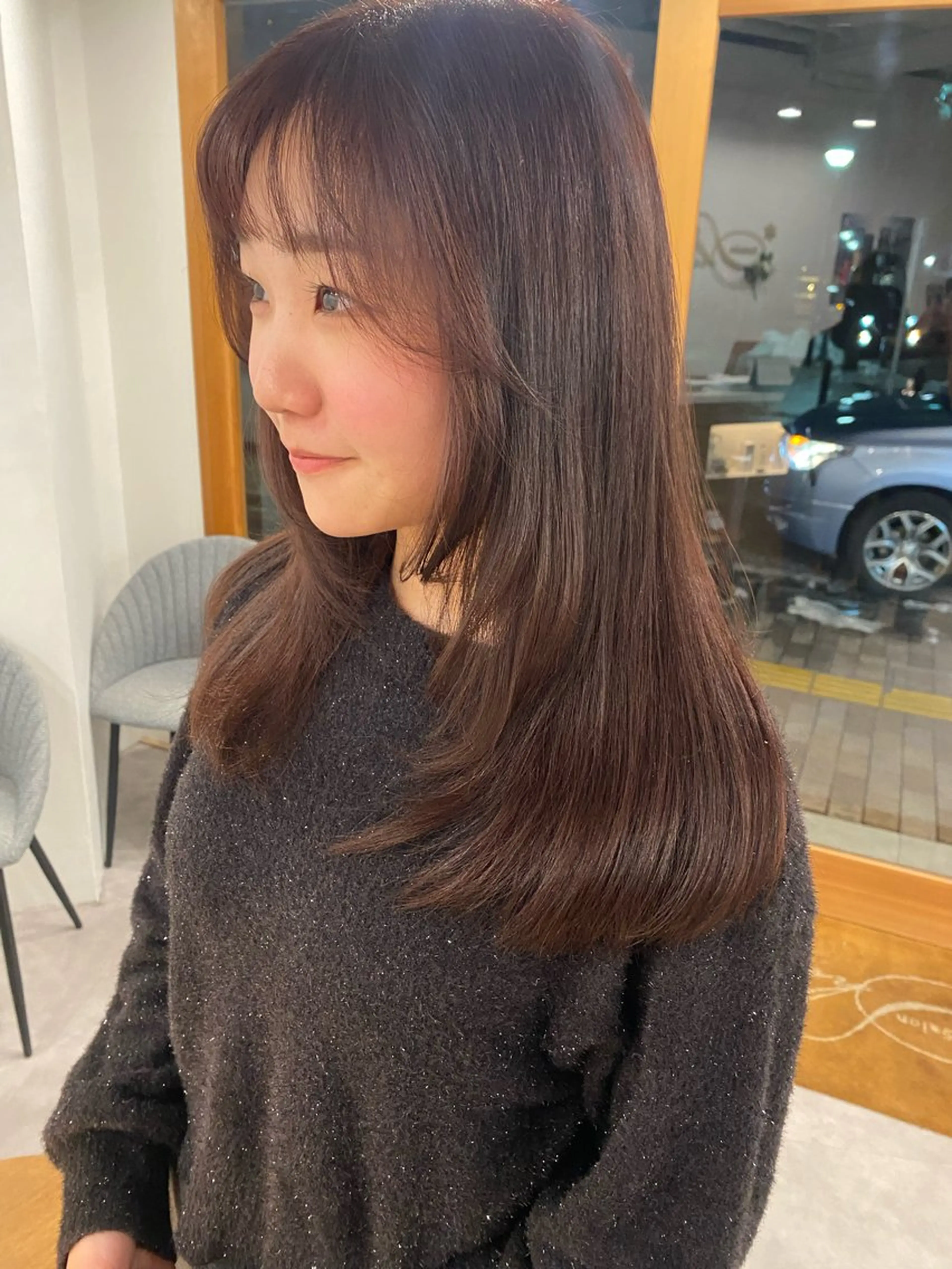 セミロング カラー カット ヘアカラー 細野 菜月のヘアスタイル