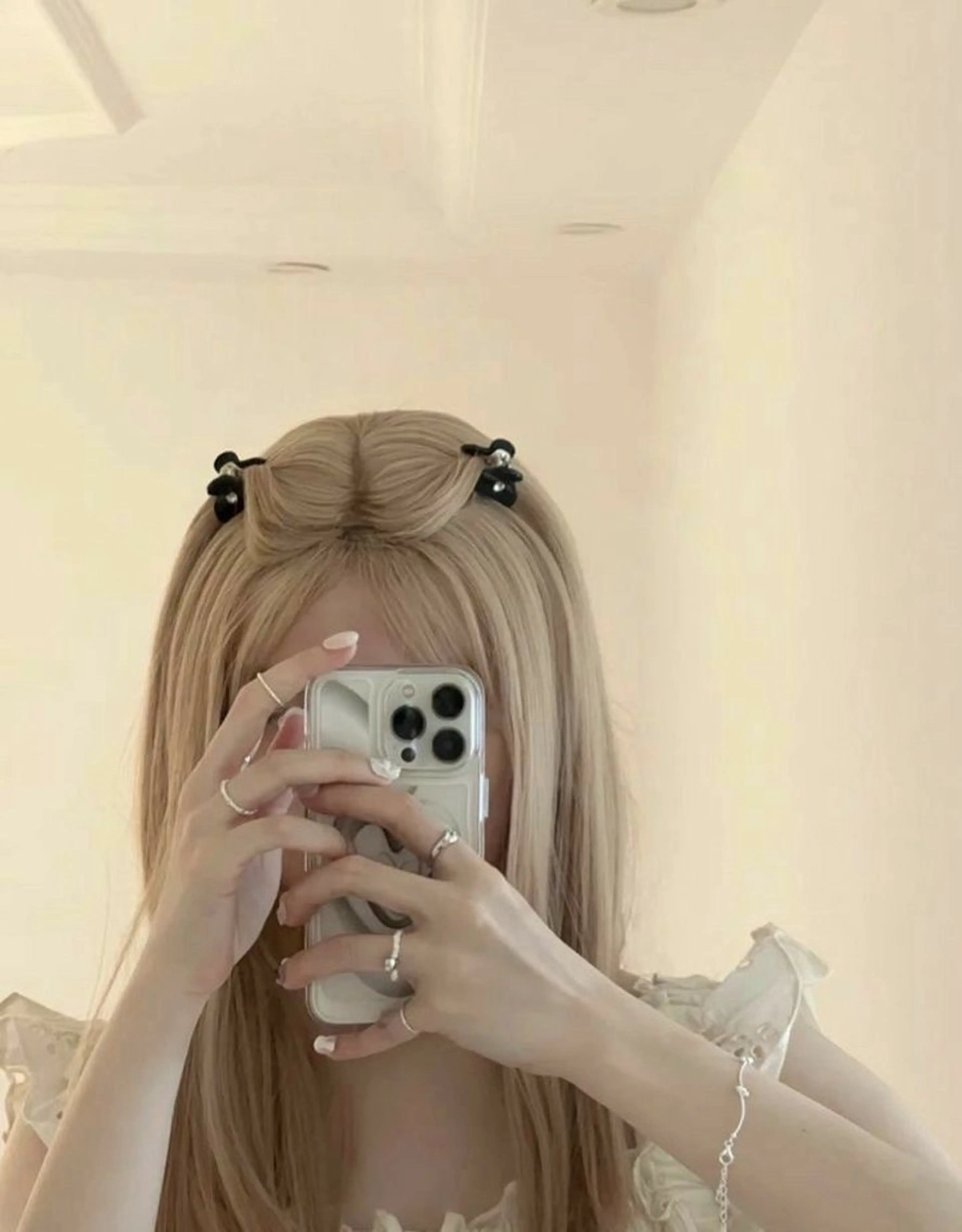 ロング カラー ヘアカラー ヘッドスパ ヘアセット 透明感ハイトーン☁️ 斗和🫧天神のヘアスタイル