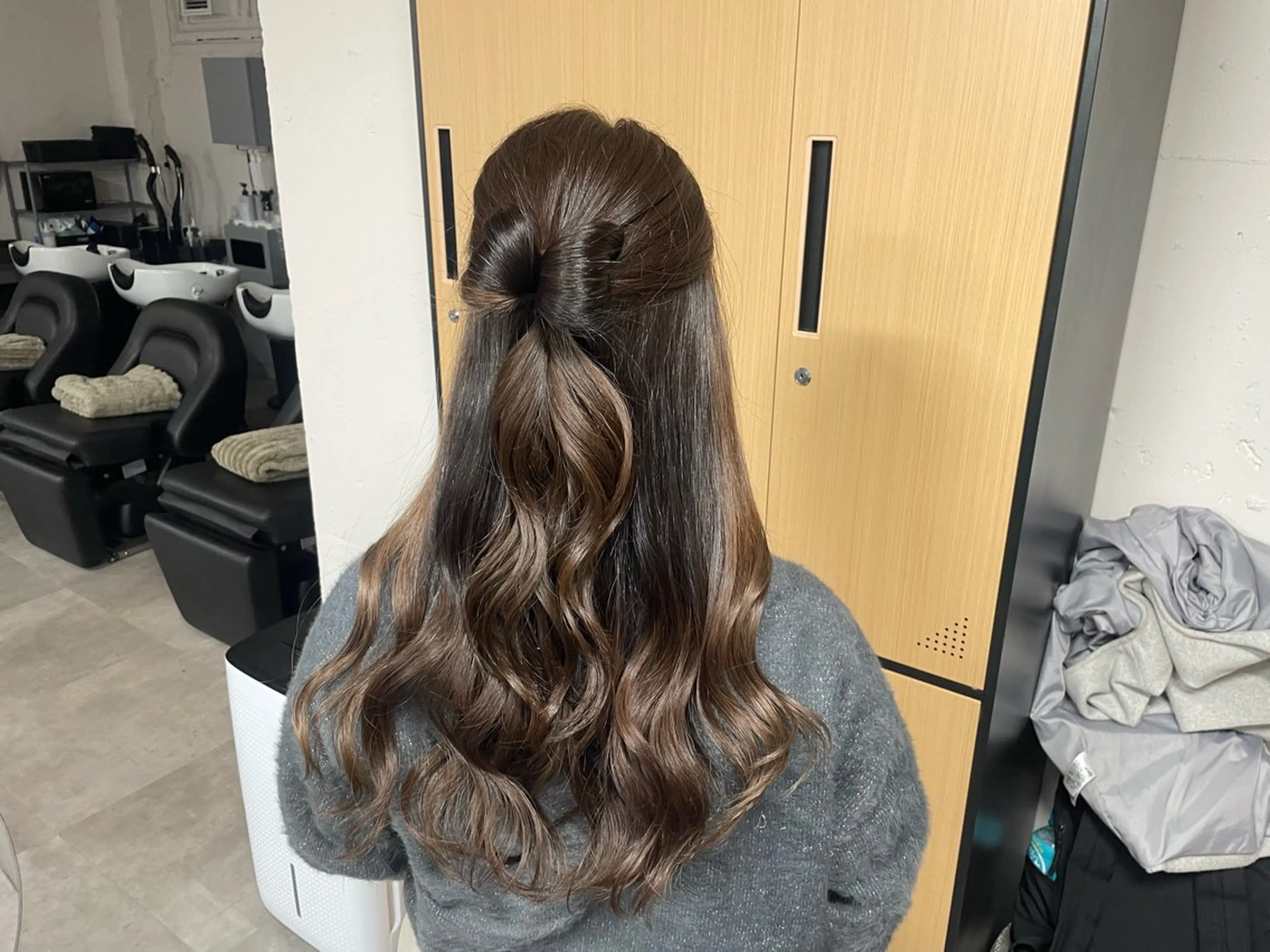 ロング カット ヘアカラー tokute 中野真咲🐺のヘアスタイル