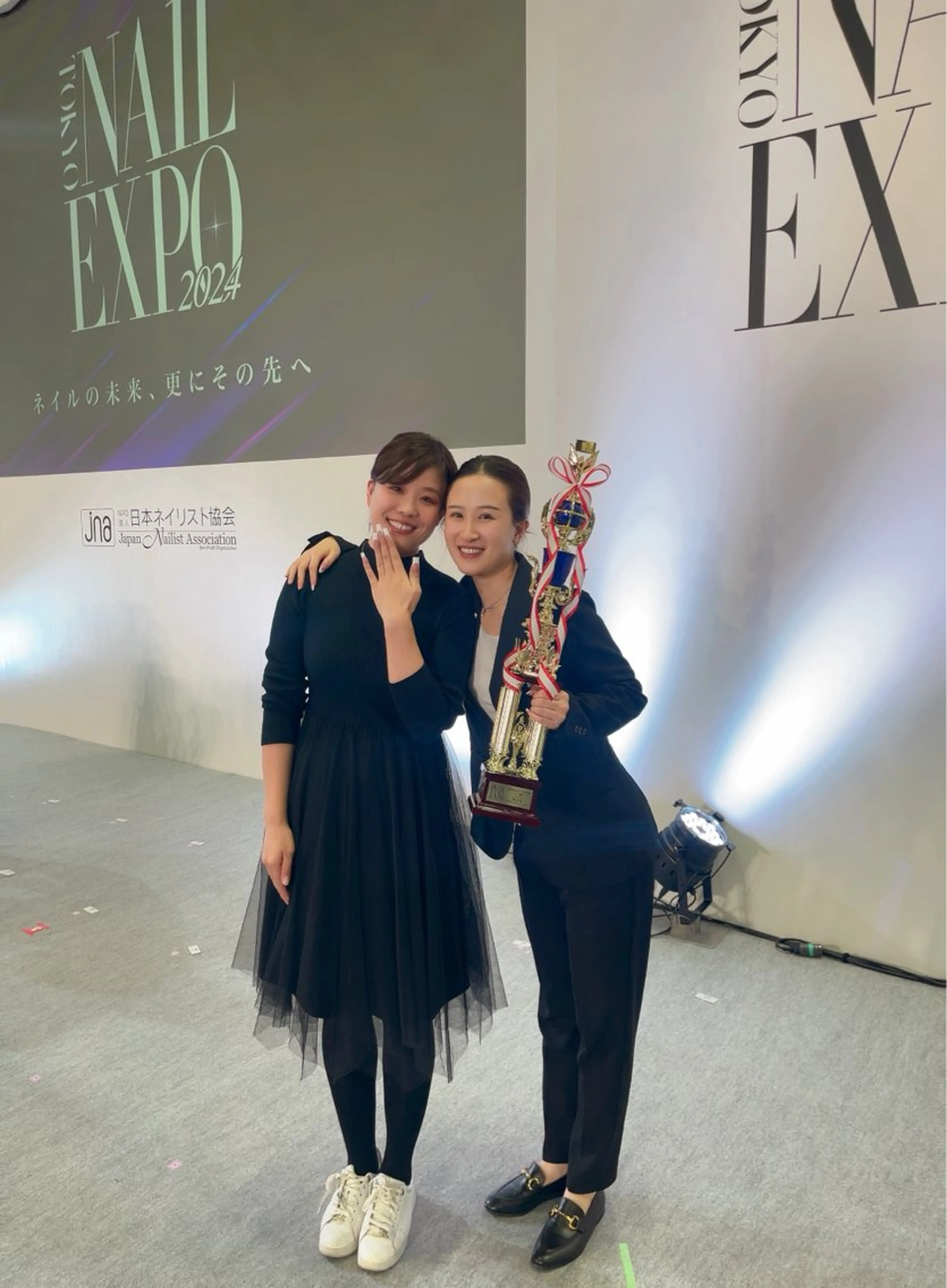 ネイル フレンチネイル salonAZ トップネイリストのネイルデザイン